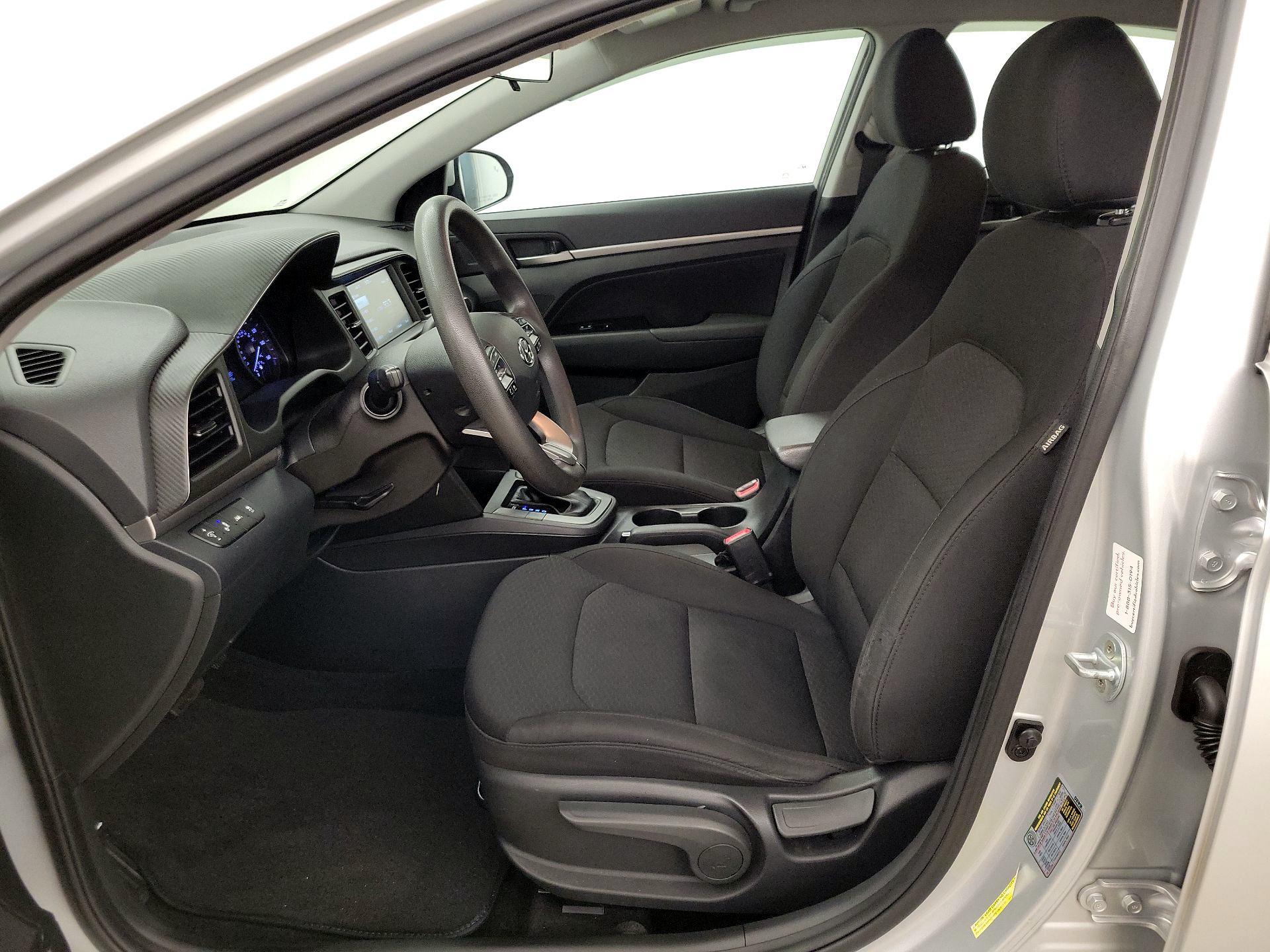 Thumbnail: 2019 Hyundai Elantra - 11