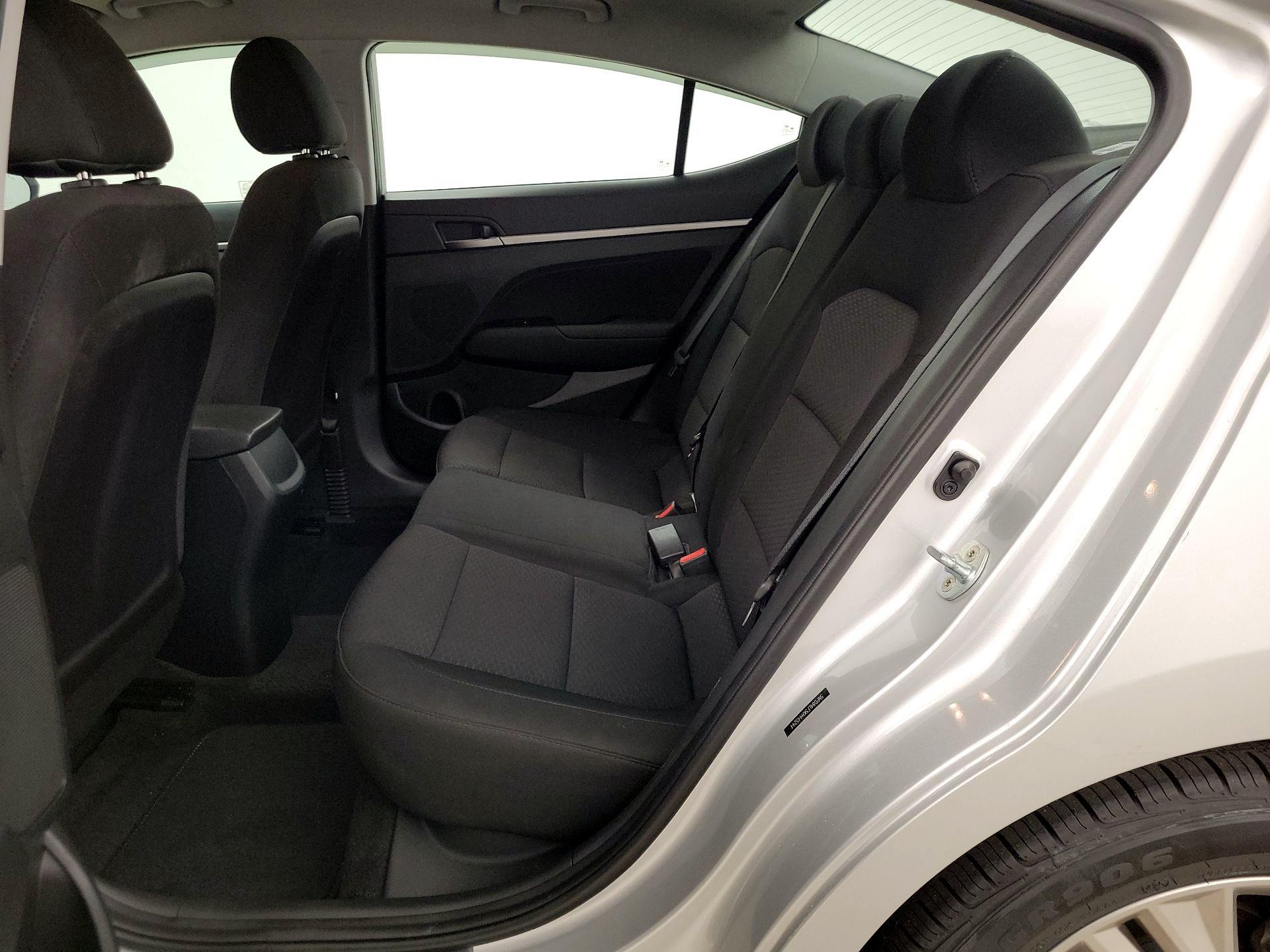 Thumbnail: 2019 Hyundai Elantra - 19