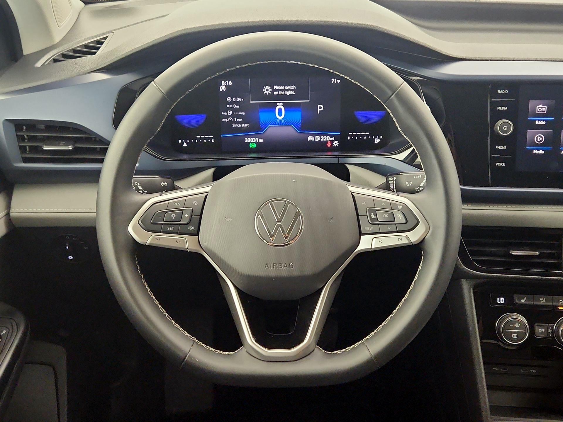 Thumbnail: 2024 Volkswagen Taos - 10