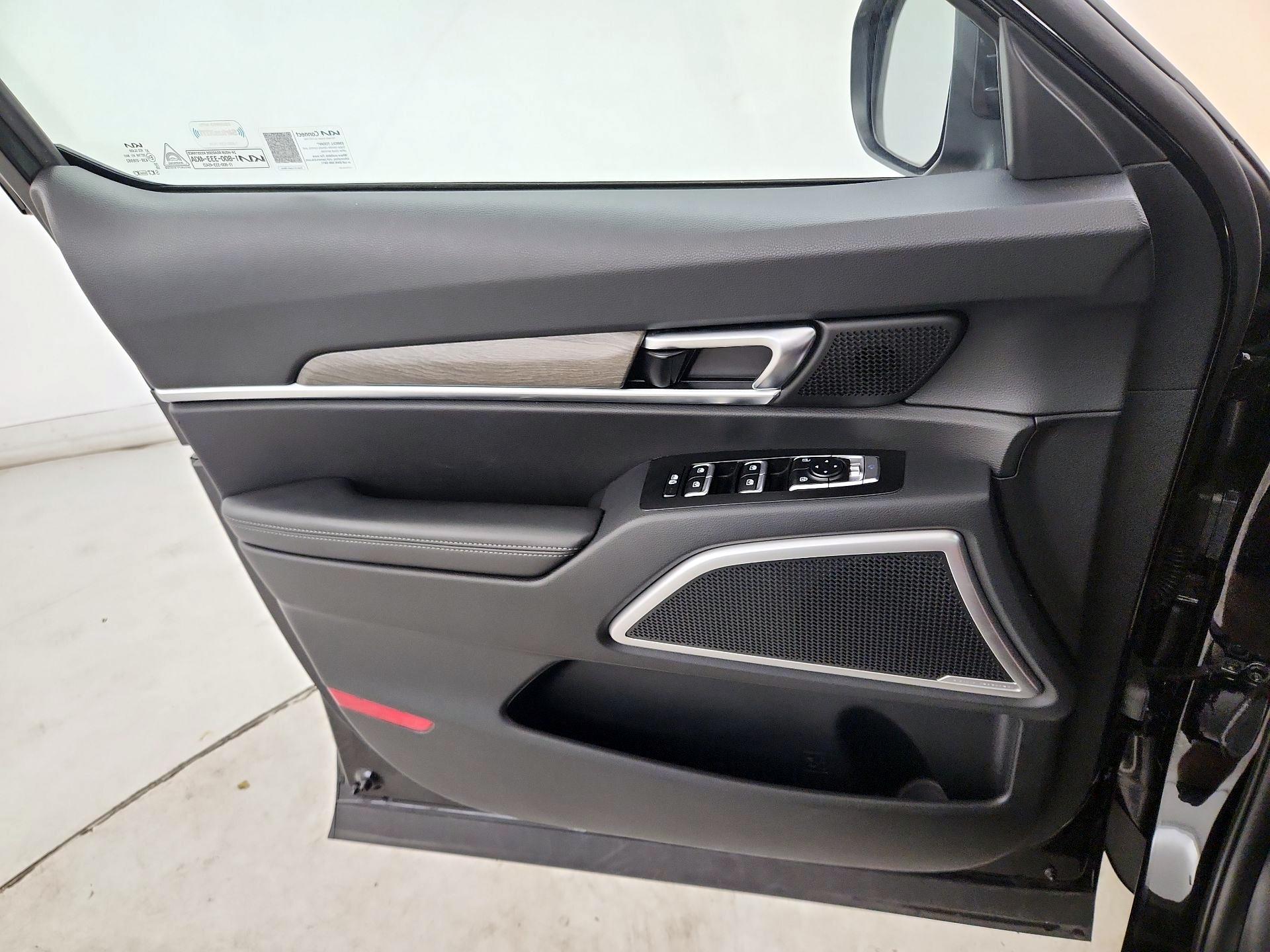 Thumbnail: 2022 Kia Telluride - 12