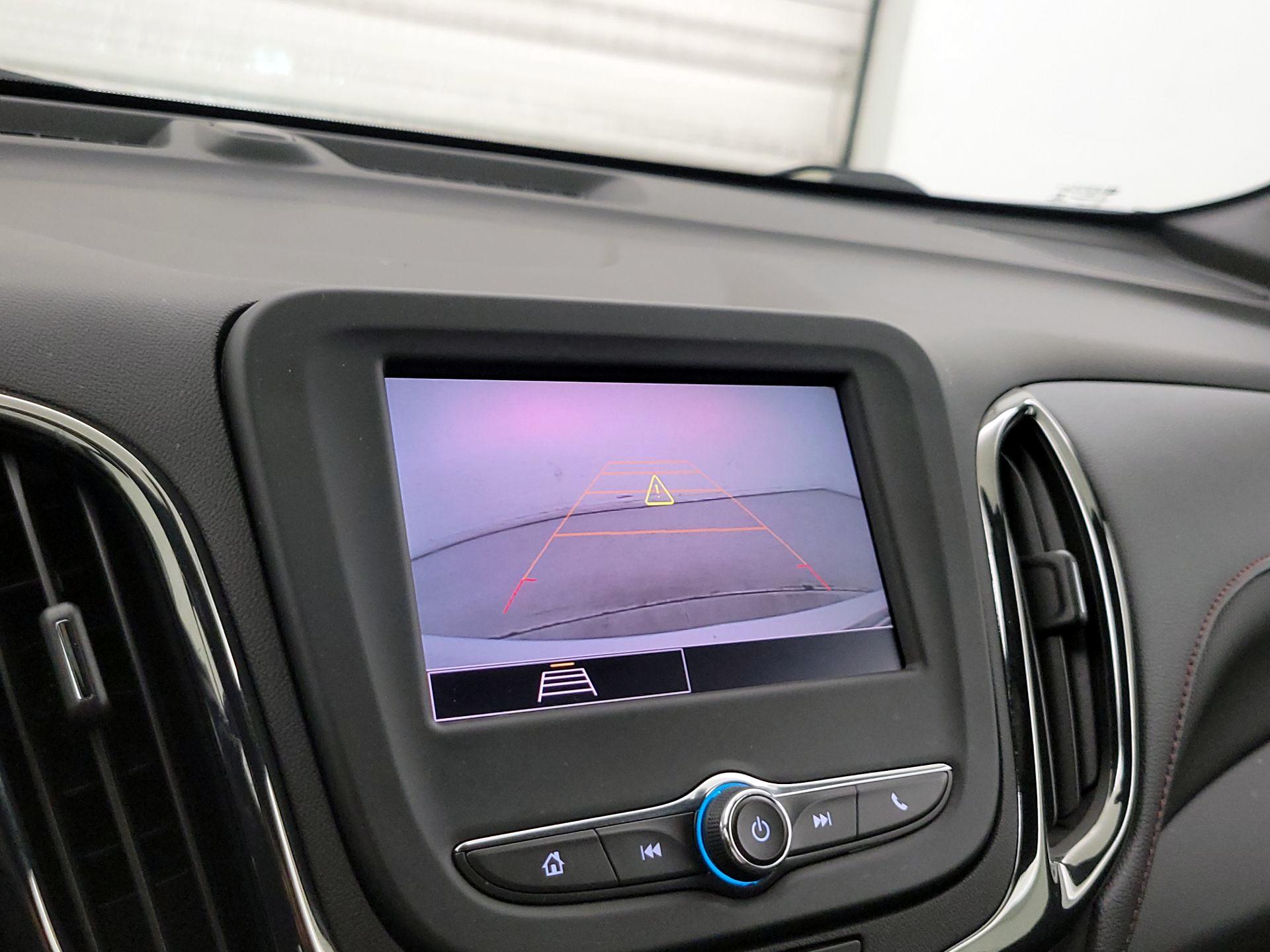Thumbnail: 2022 Chevrolet Equinox - 14