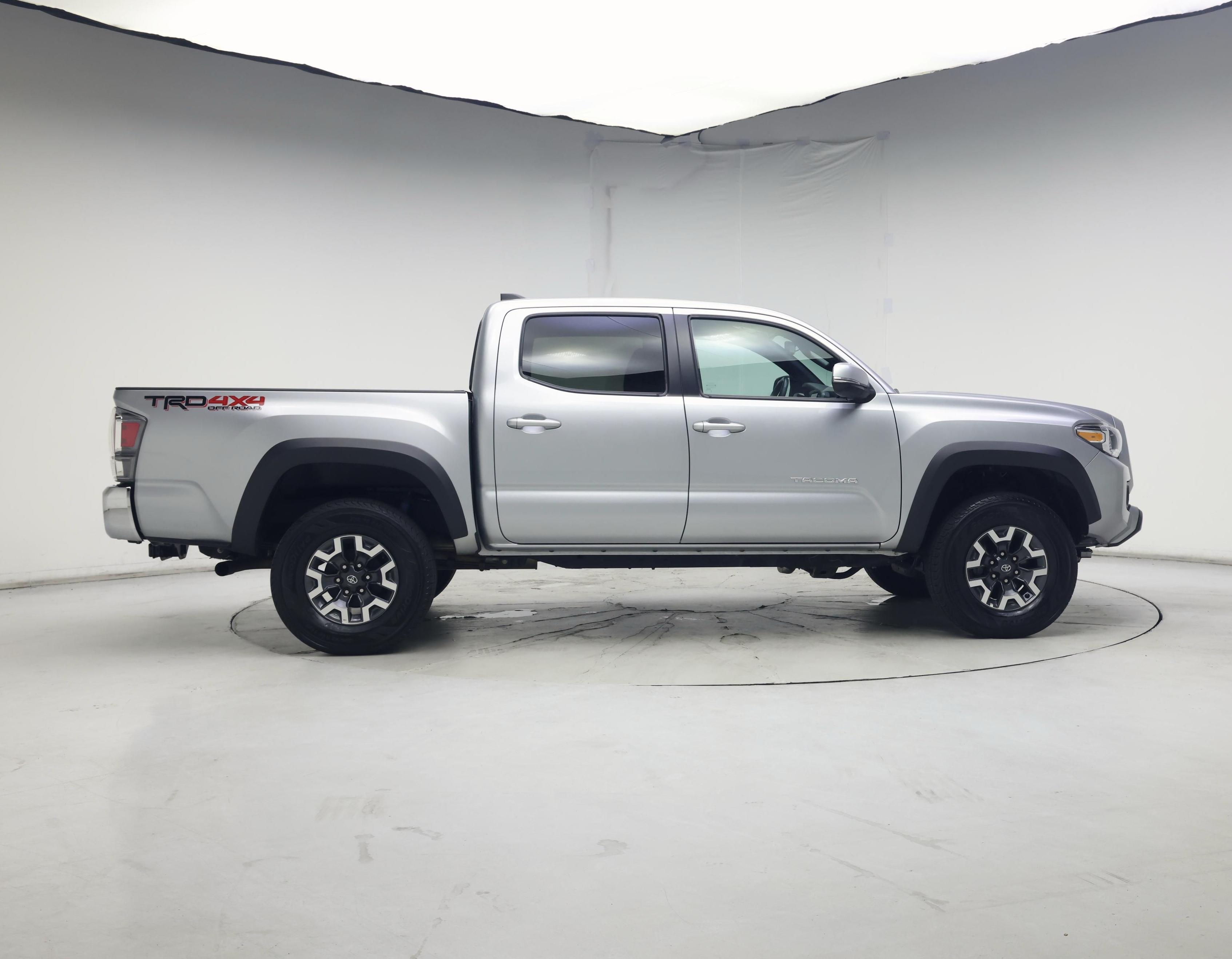 Thumbnail: 2023 Toyota Tacoma - 7
