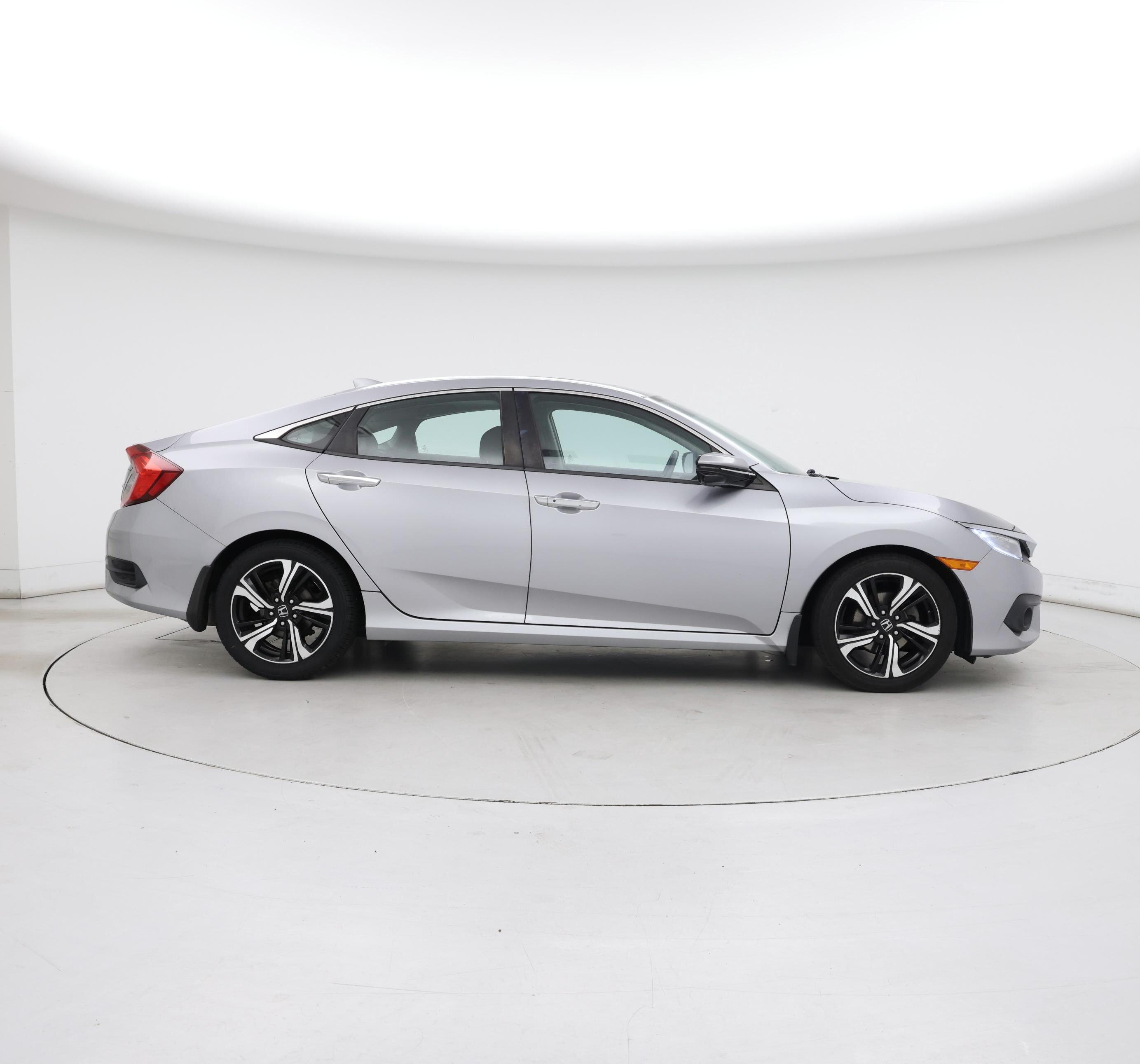 Thumbnail: 2016 Honda Civic - 7