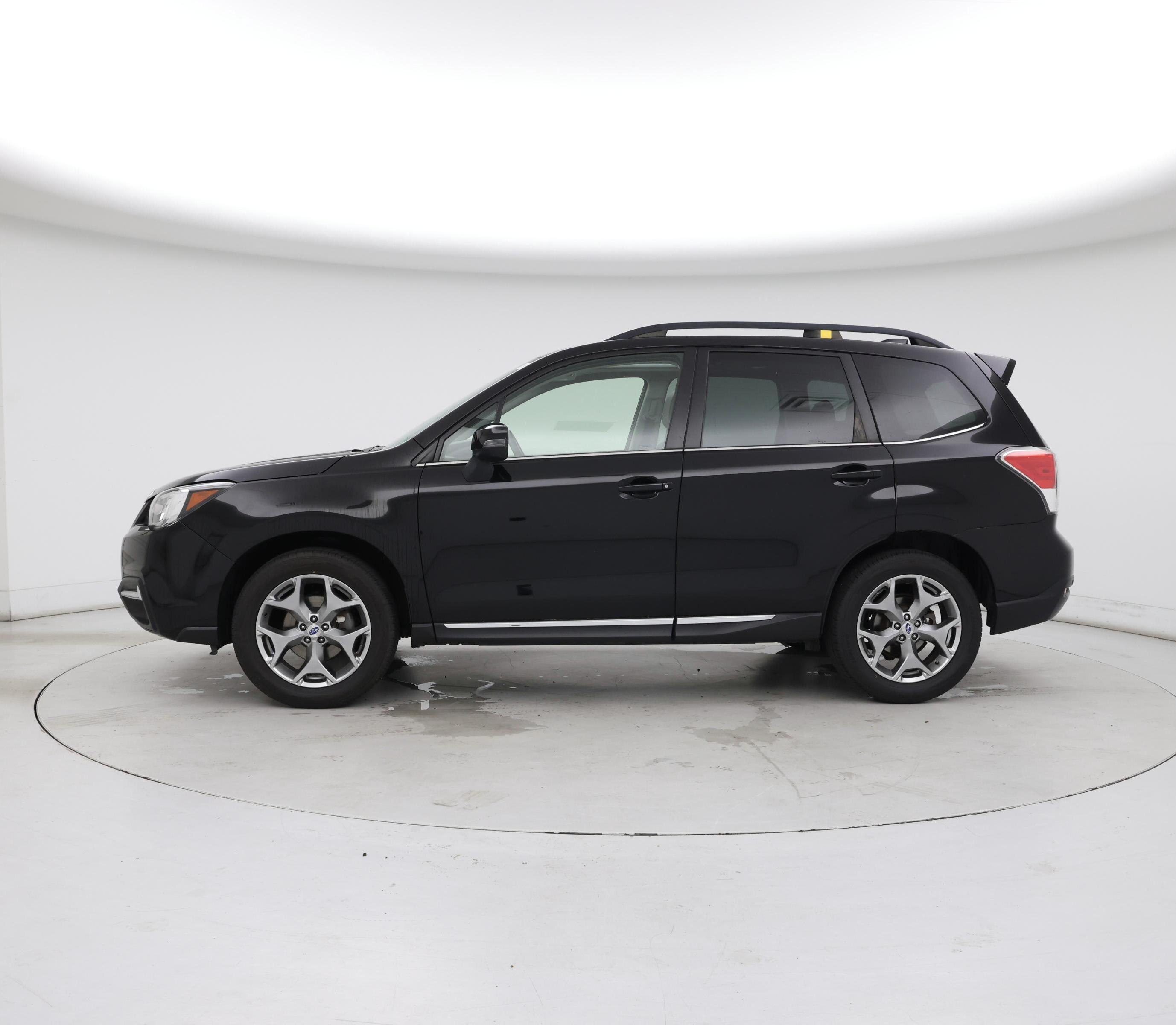 Thumbnail: 2018 Subaru Forester - 3