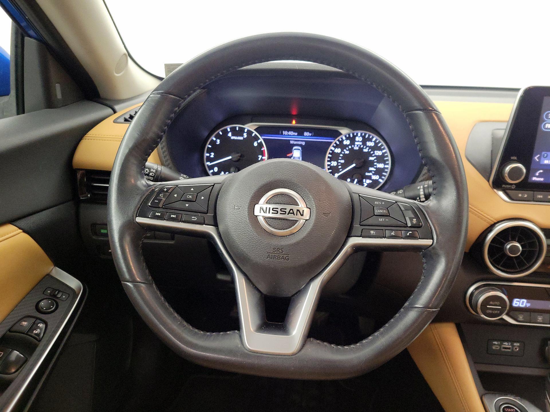 Thumbnail: 2020 Nissan Sentra - 10