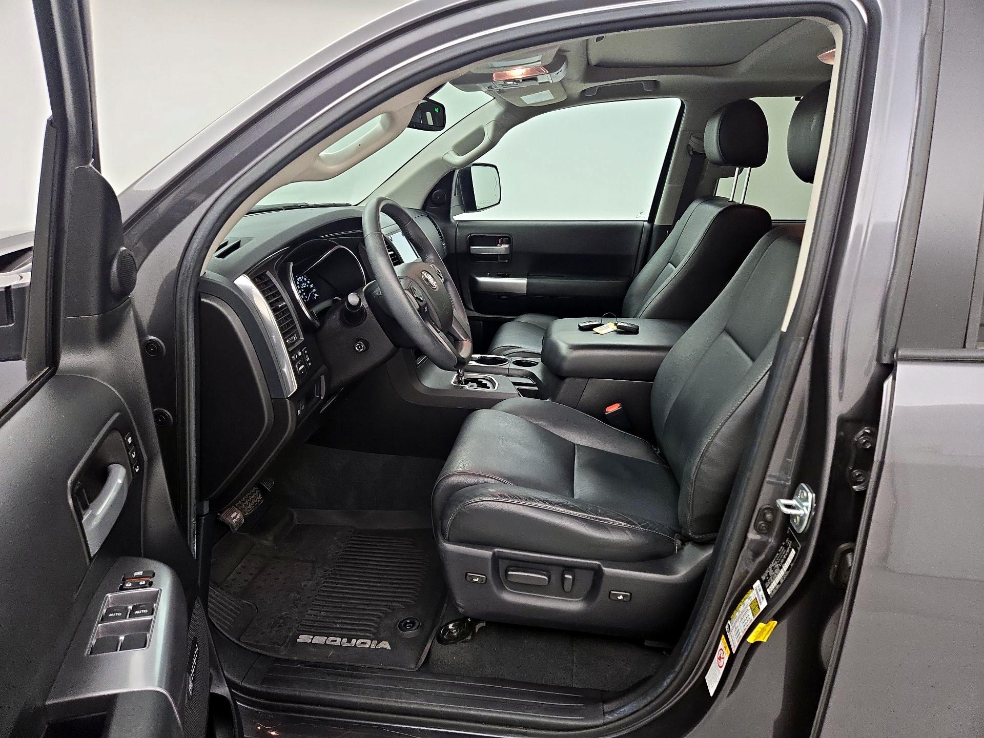 Thumbnail: 2021 Toyota Sequoia - 11