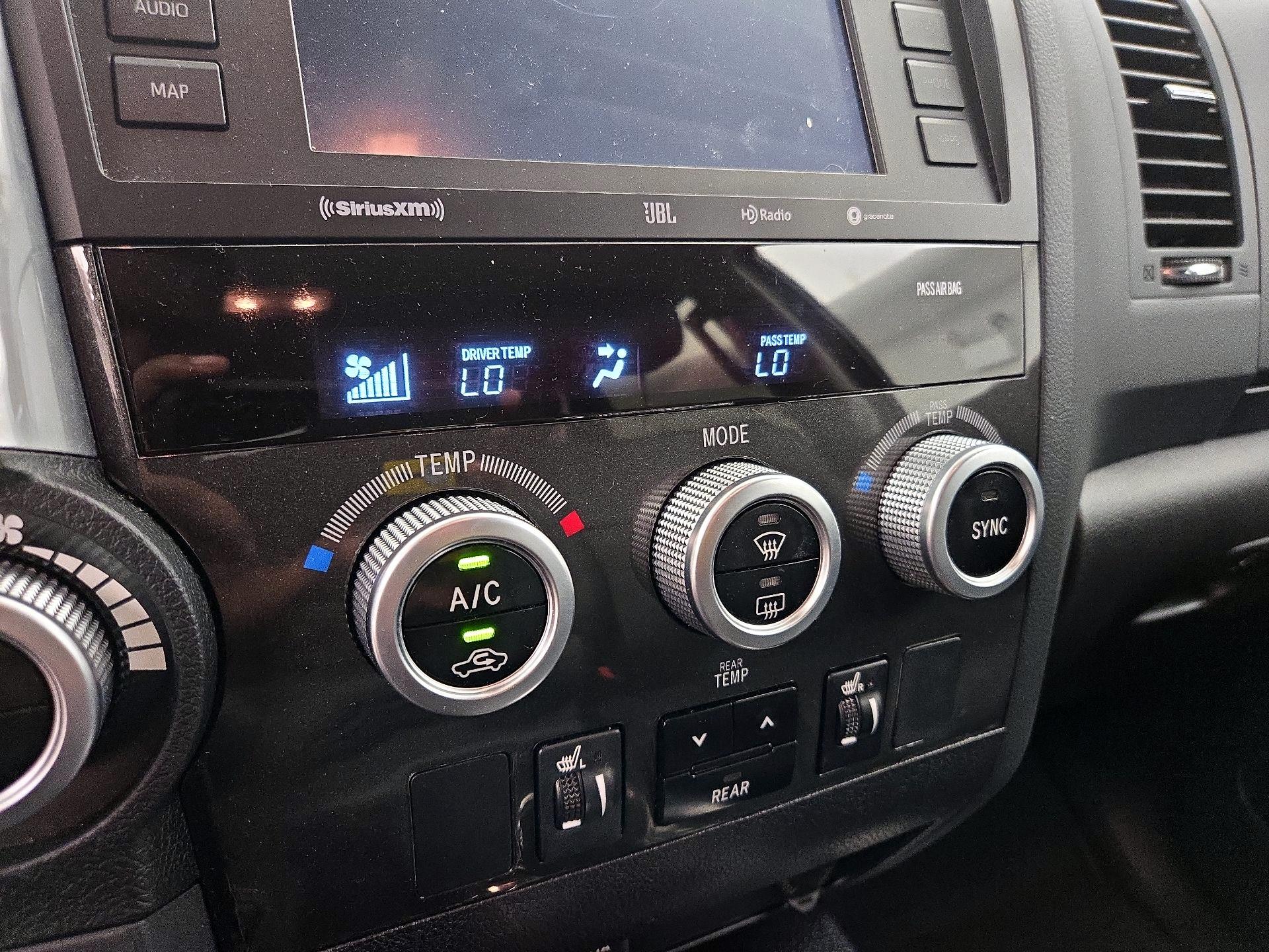 Thumbnail: 2021 Toyota Sequoia - 17