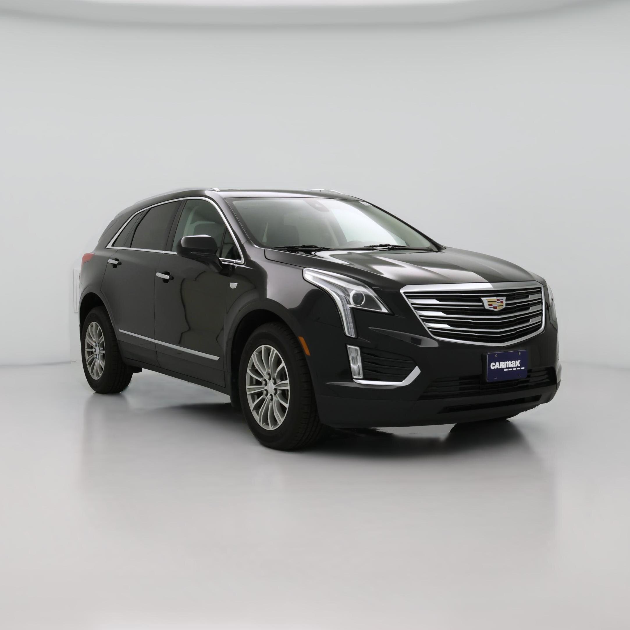 Thumbnail: 2017 Cadillac XT5 - 1