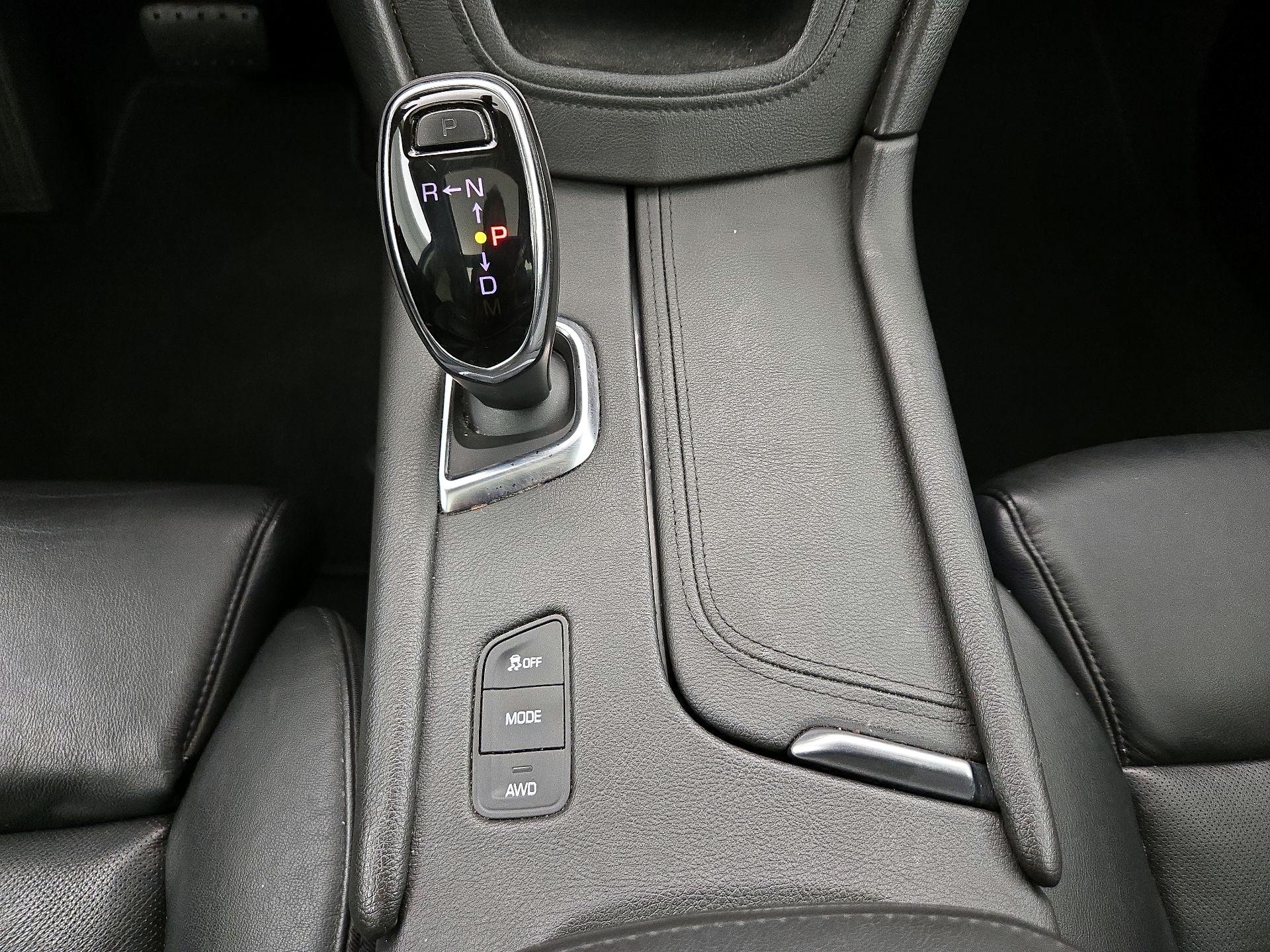 Thumbnail: 2017 Cadillac XT5 - 18