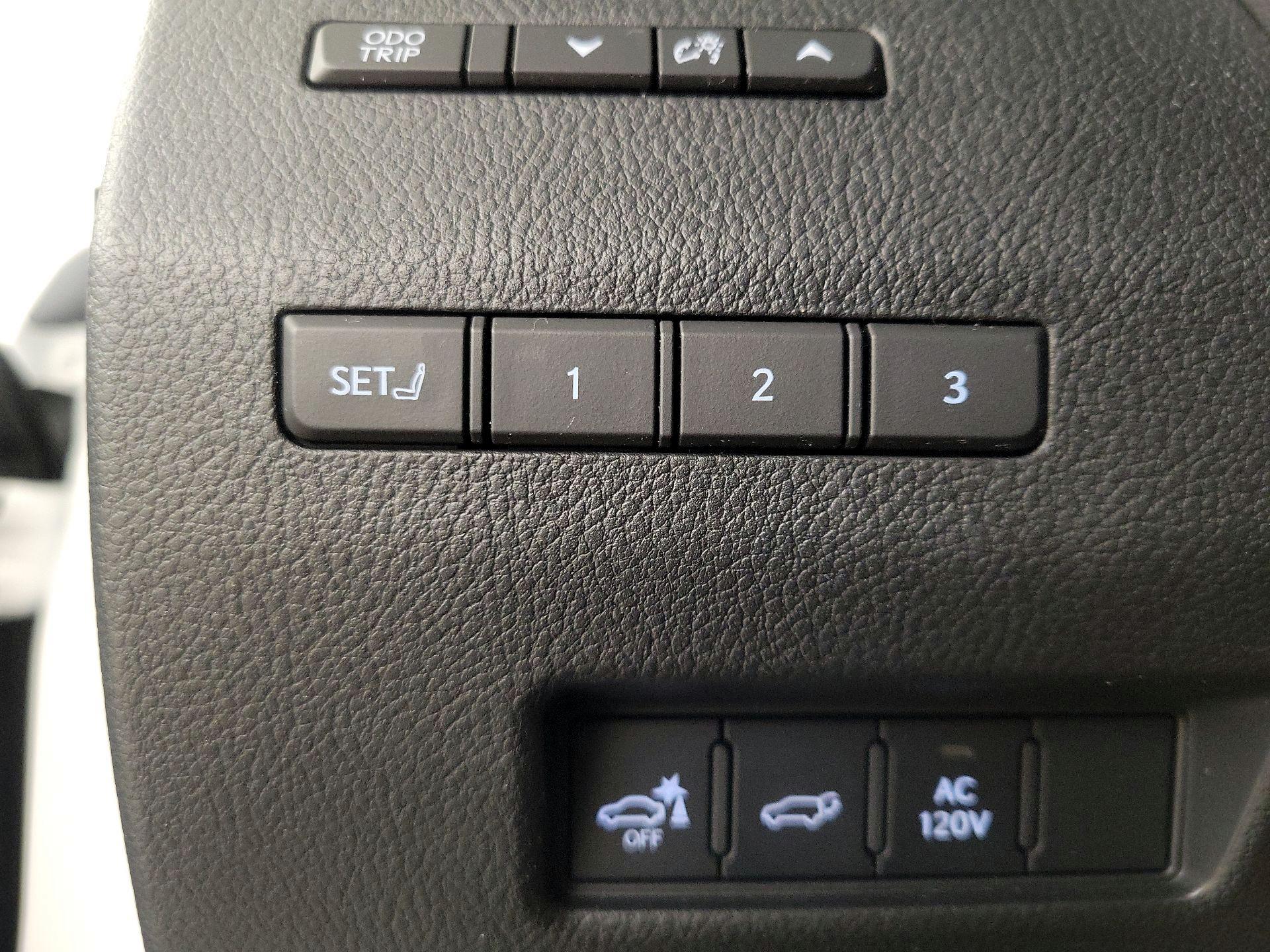 Thumbnail: 2024 Lexus GX - 13
