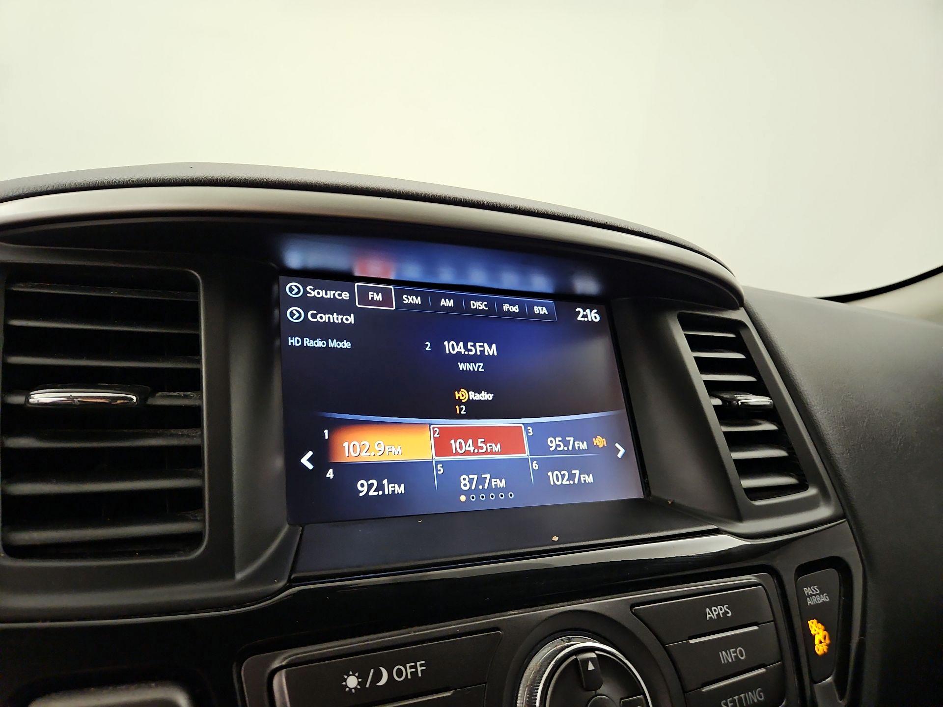 Thumbnail: 2019 Nissan Pathfinder - 15