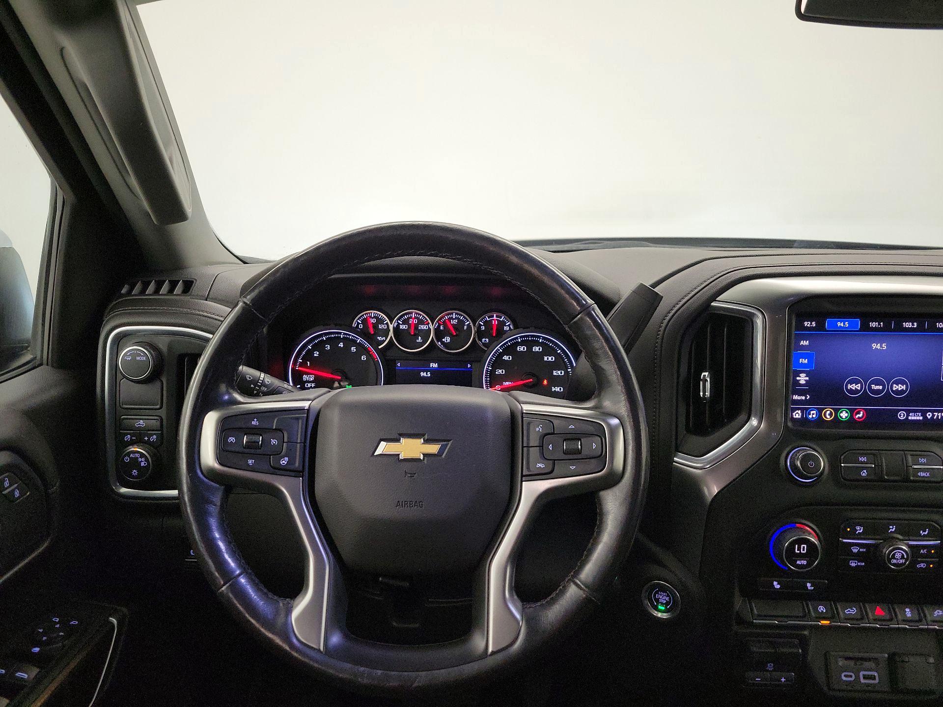 Thumbnail: 2020 Chevrolet Silverado 1500 - 10