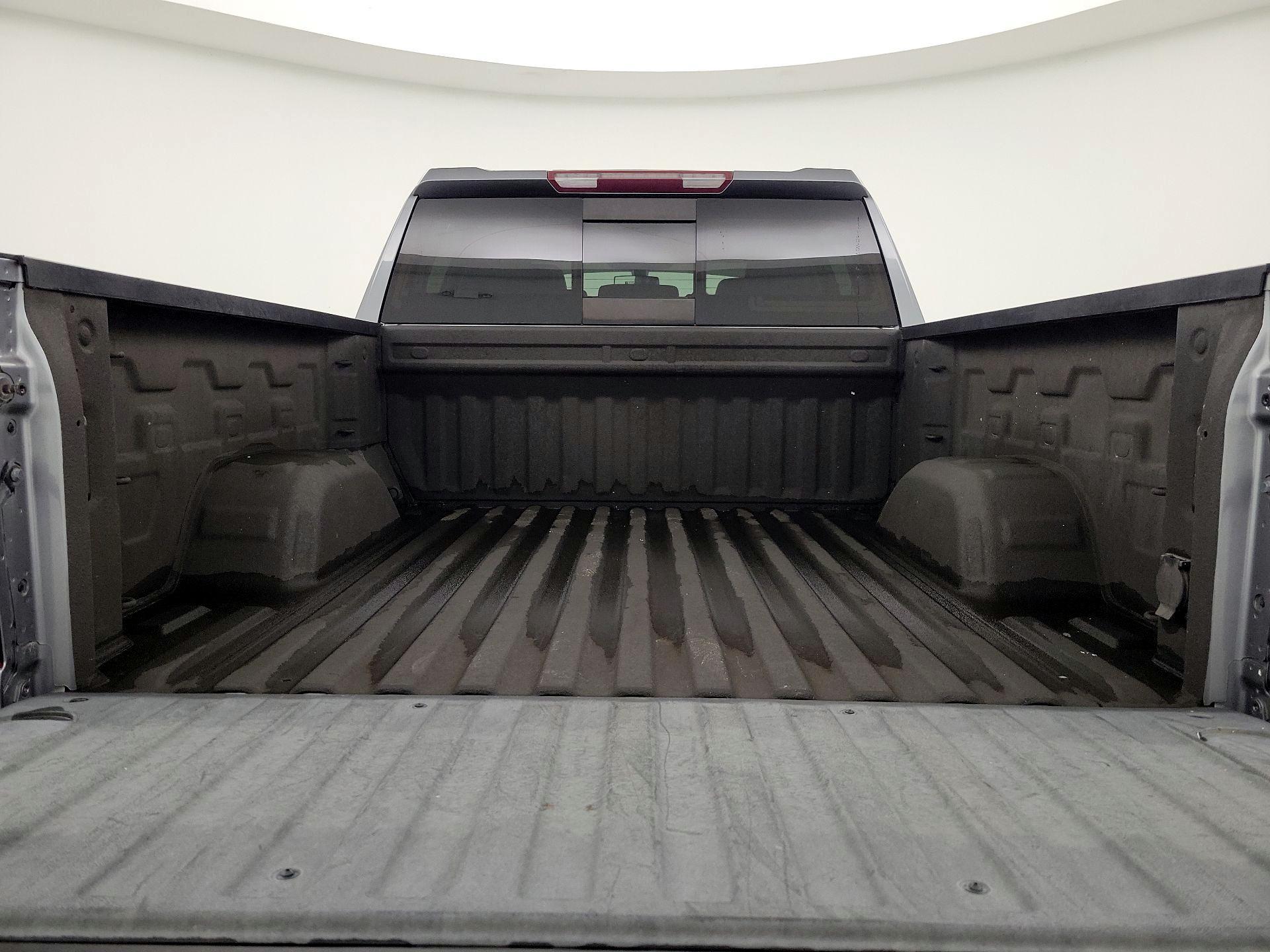 Thumbnail: 2020 Chevrolet Silverado 1500 - 19