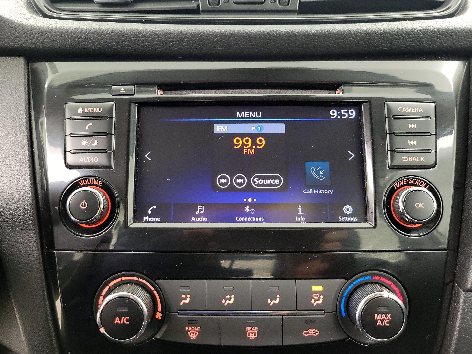 Thumbnail: 2019 Nissan Rogue - 15