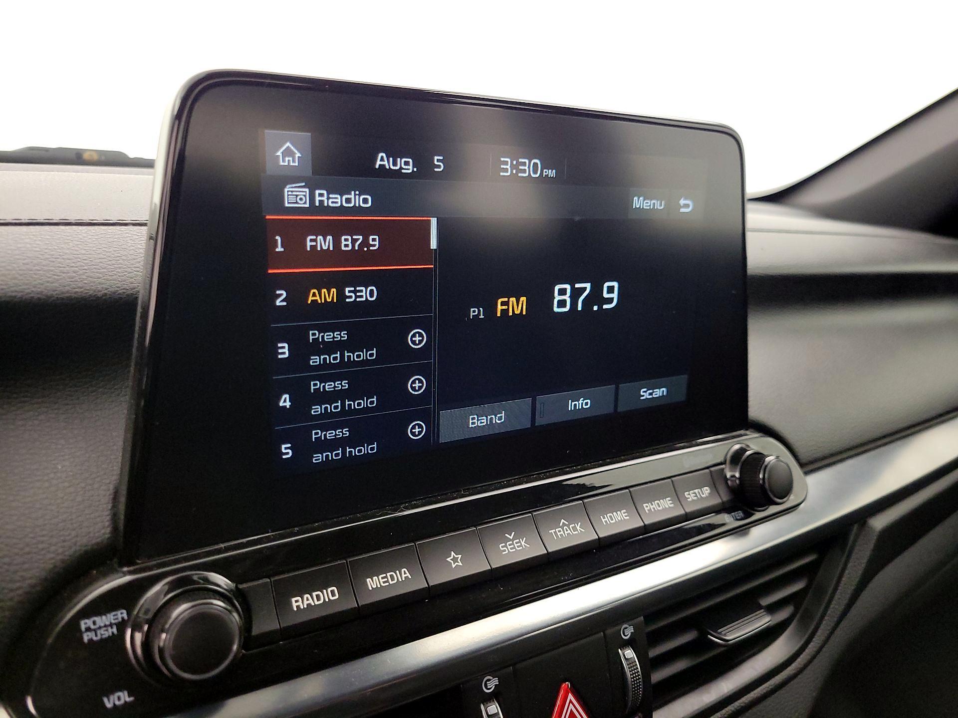 Thumbnail: 2021 Kia Forte - 15