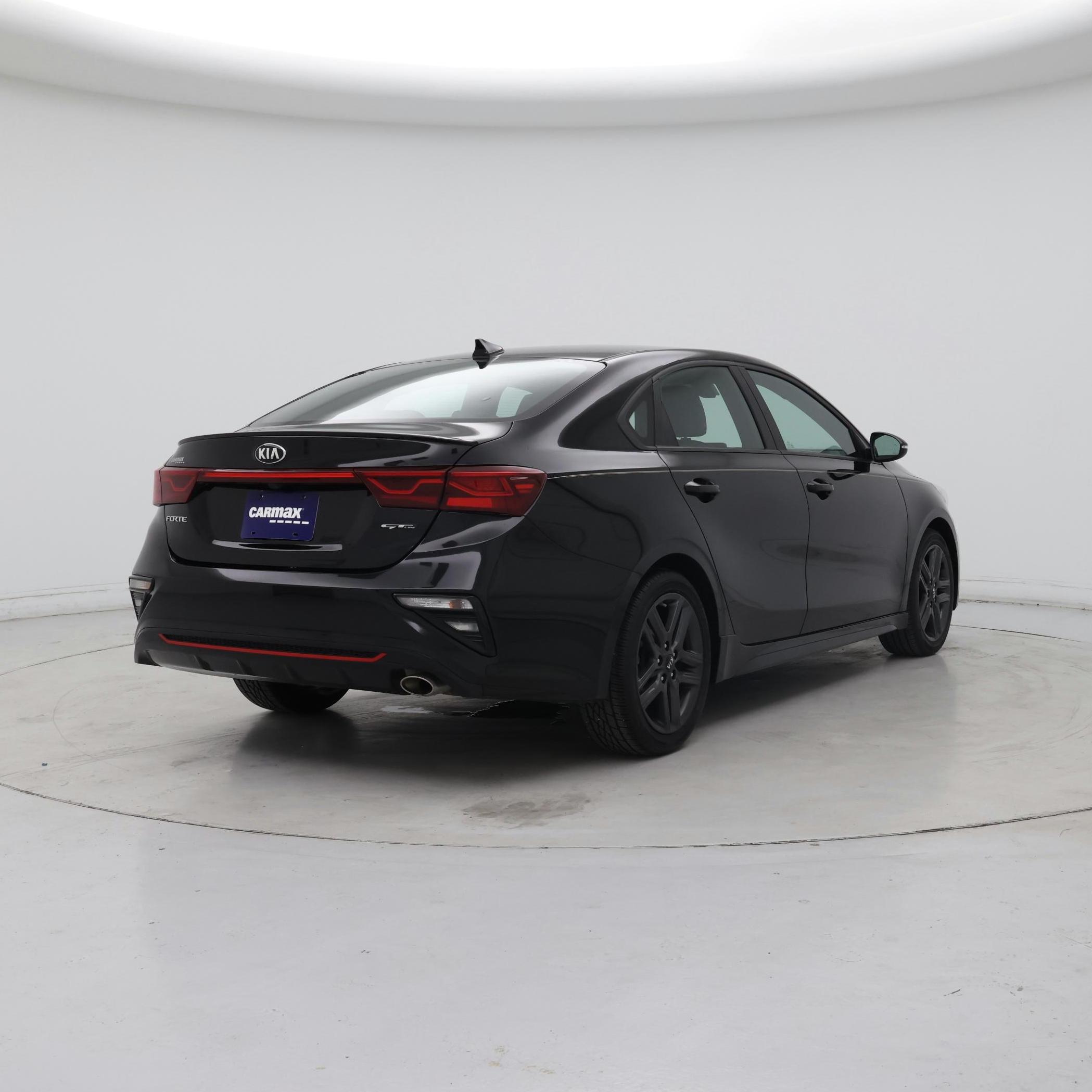Thumbnail: 2021 Kia Forte - 8