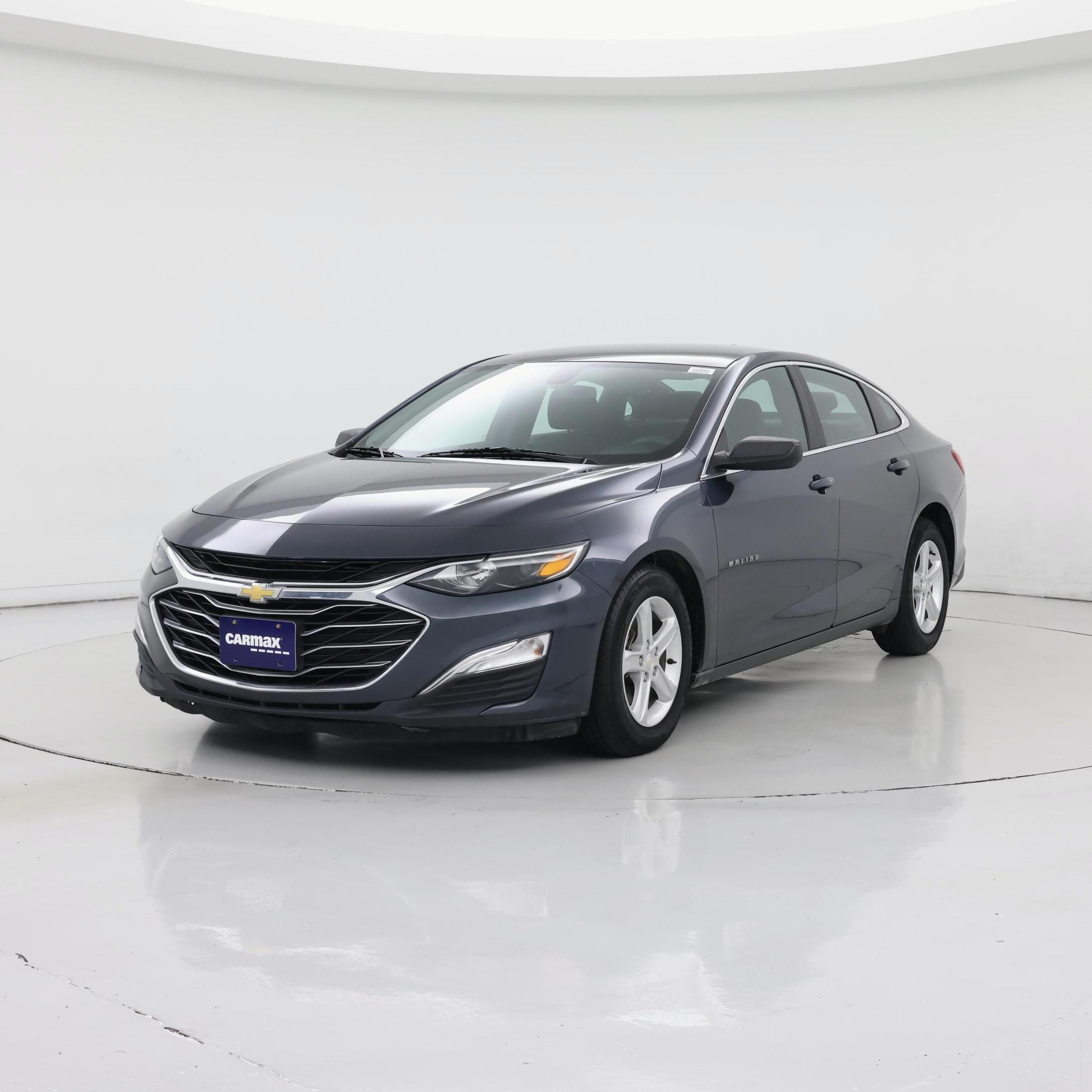 Thumbnail: 2020 Chevrolet Malibu - 4