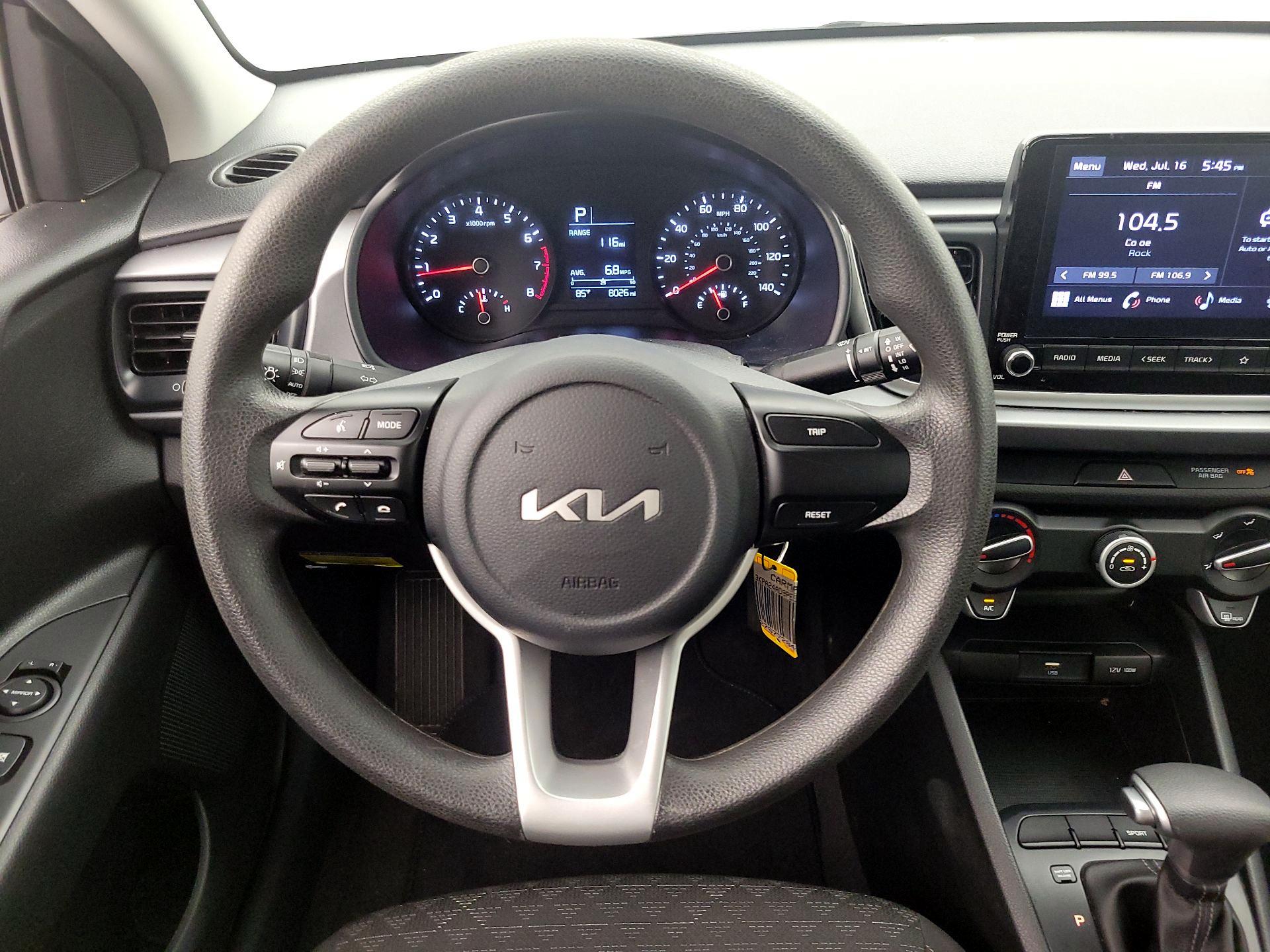 Thumbnail: 2023 Kia Rio - 10