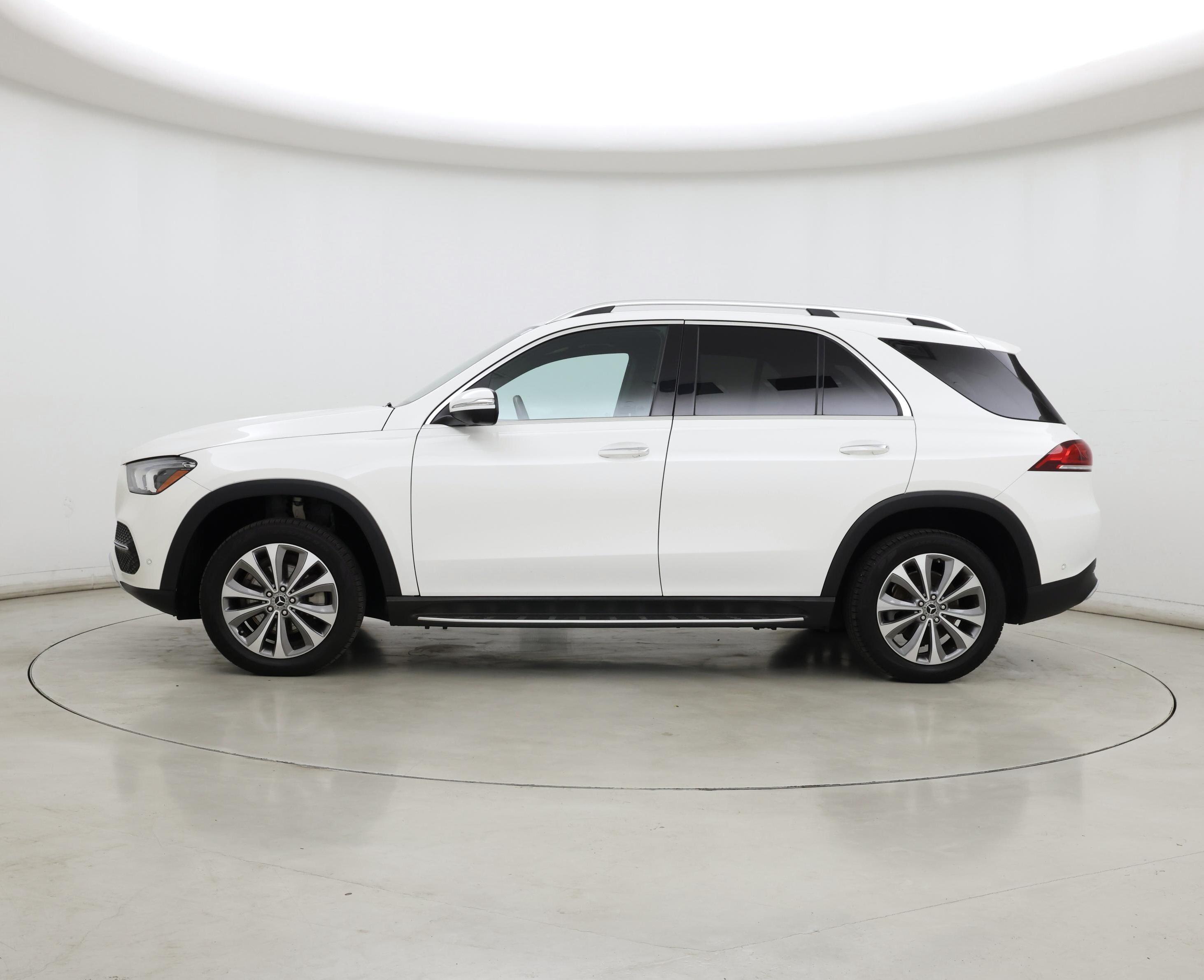 Thumbnail: 2020 Mercedes-Benz GLE - 3