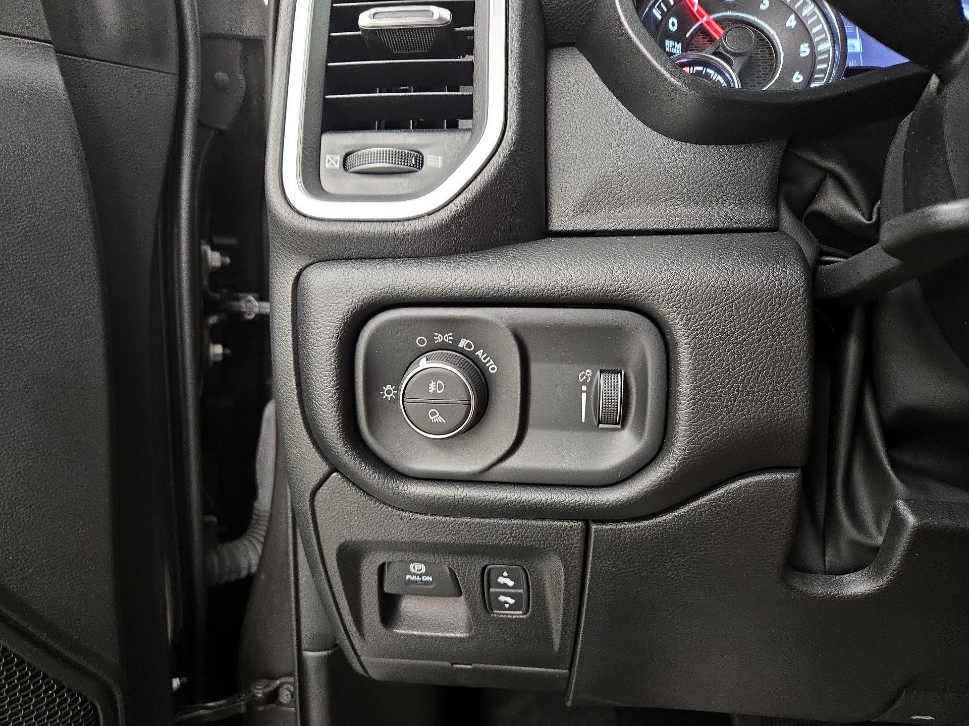 Thumbnail: 2022 RAM 1500 - 13