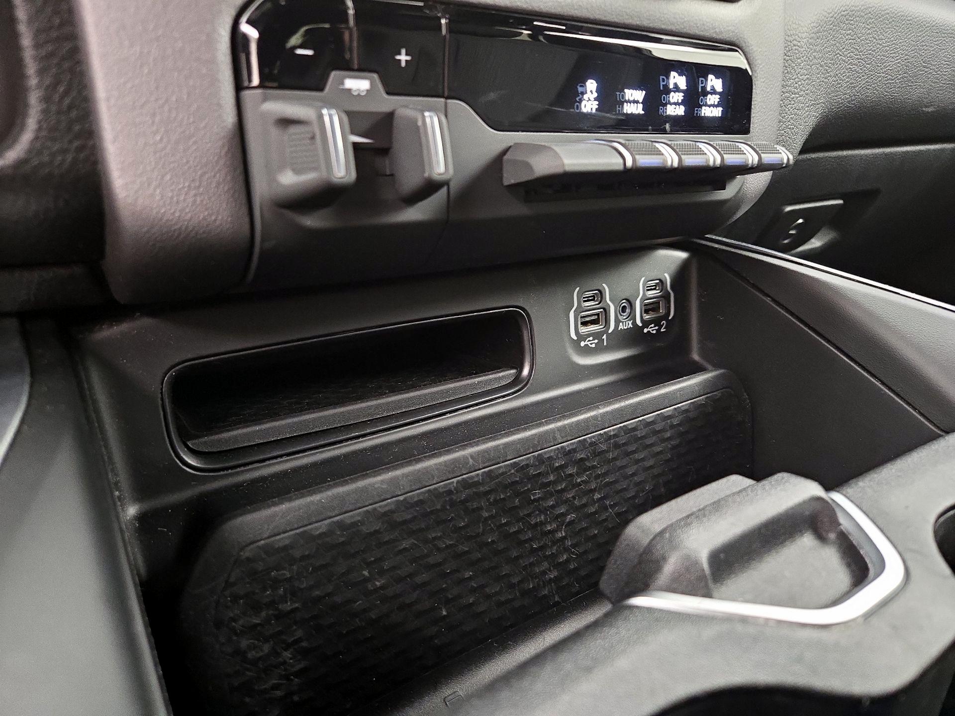 Thumbnail: 2022 RAM 1500 - 19