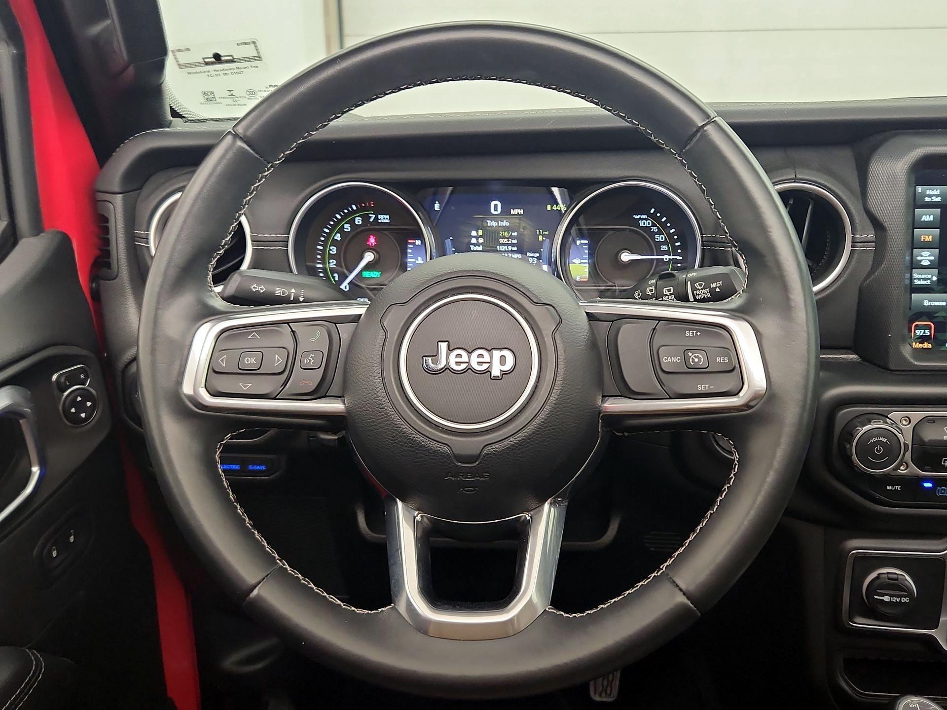 Thumbnail: 2022 Jeep Wrangler - 10