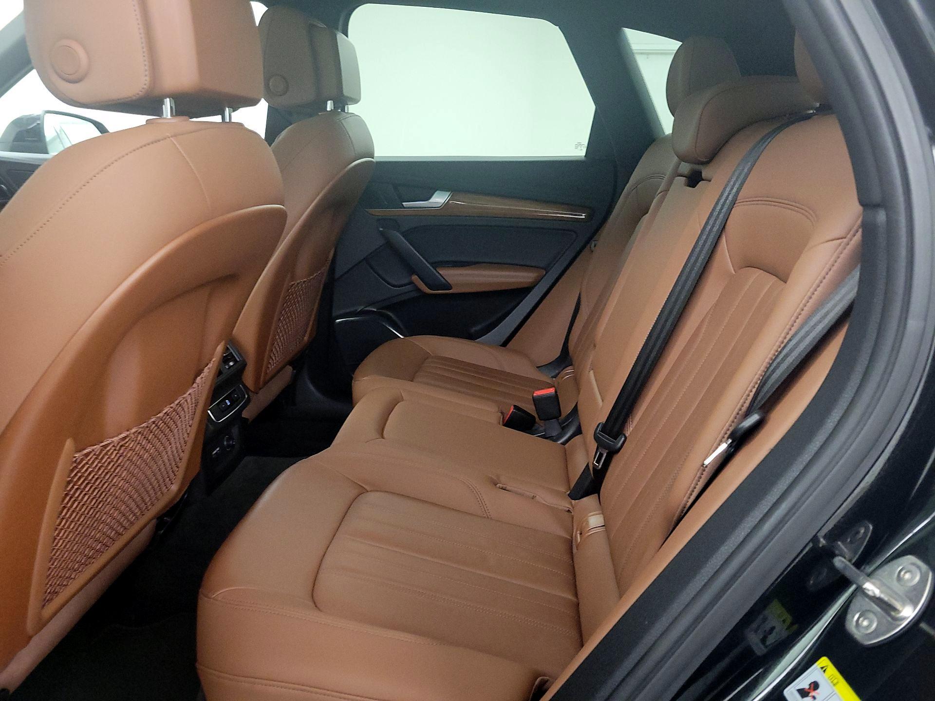Thumbnail: 2022 Audi Q5 - 20