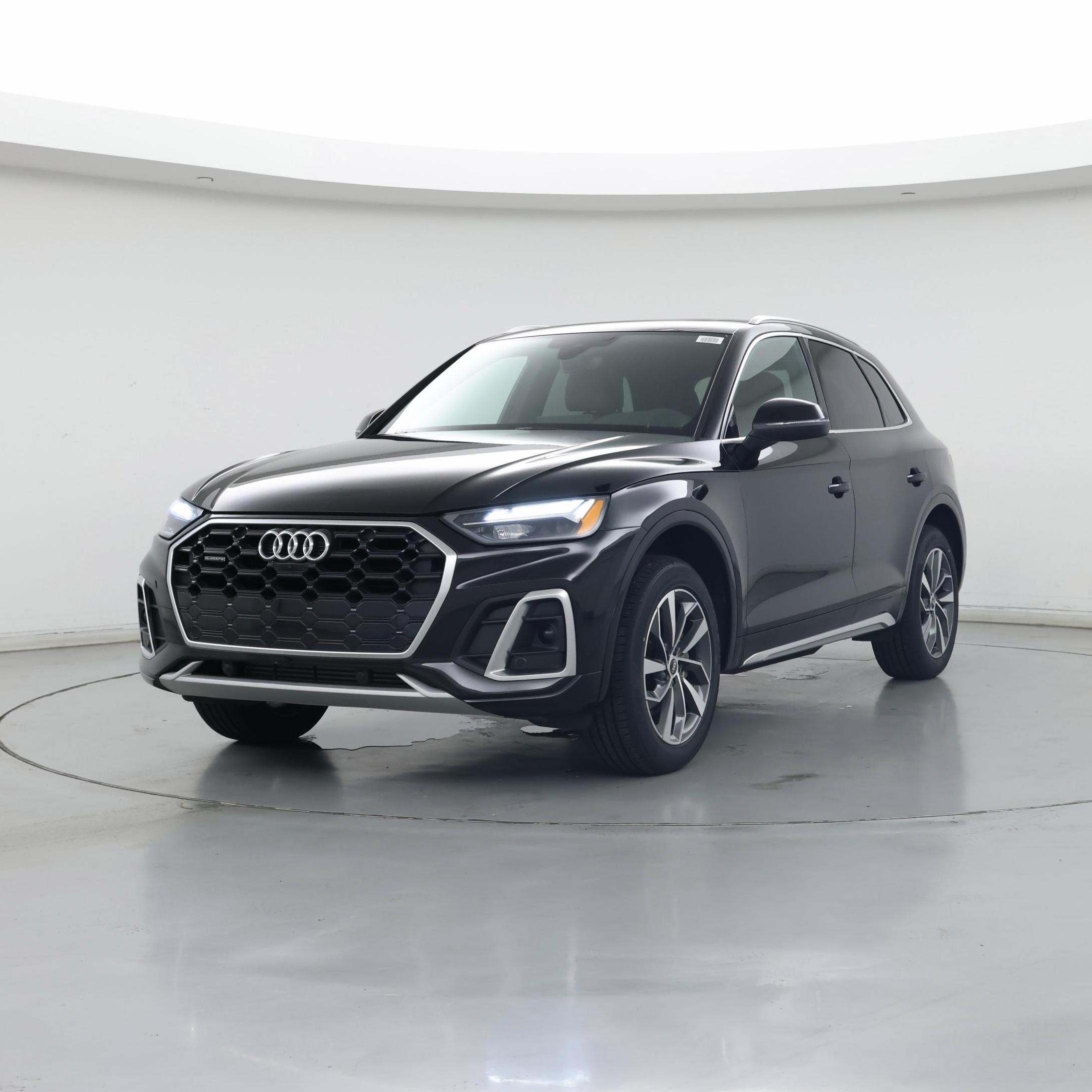 Thumbnail: 2022 Audi Q5 - 4