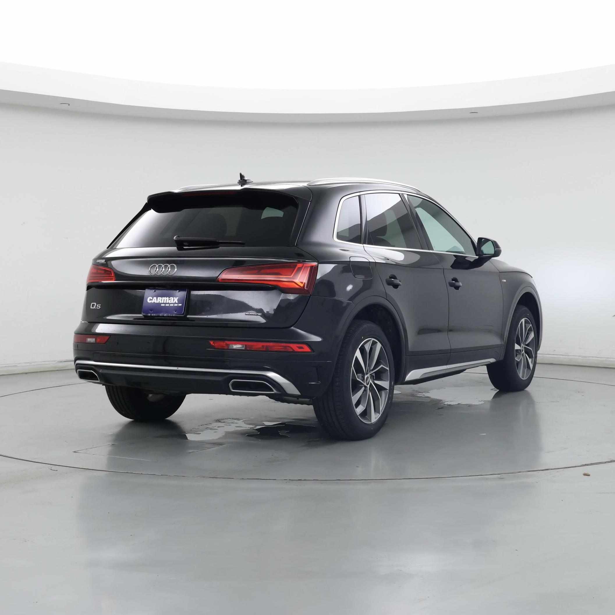 Thumbnail: 2022 Audi Q5 - 8