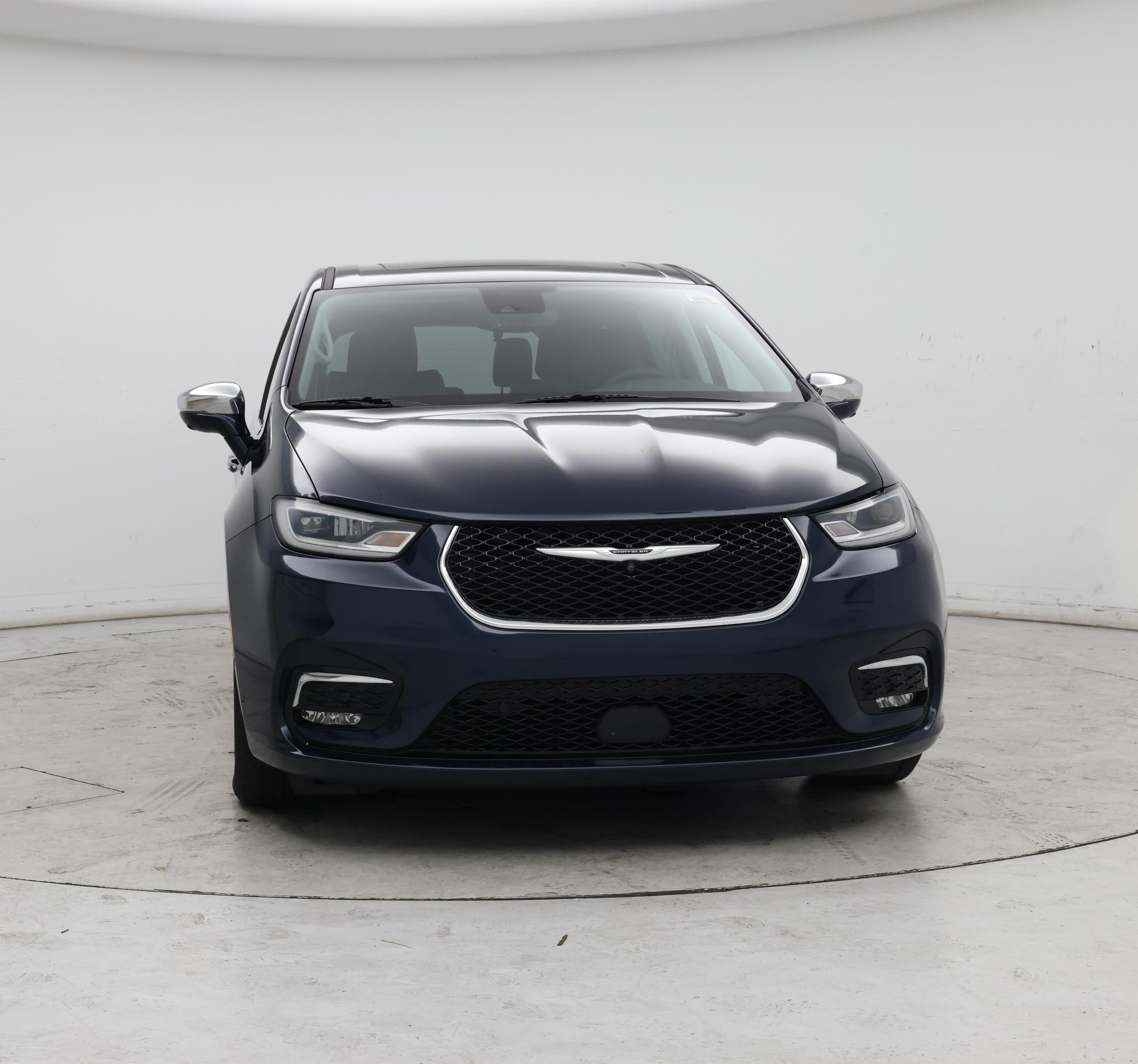 Thumbnail: 2022 Chrysler Pacifica - 5