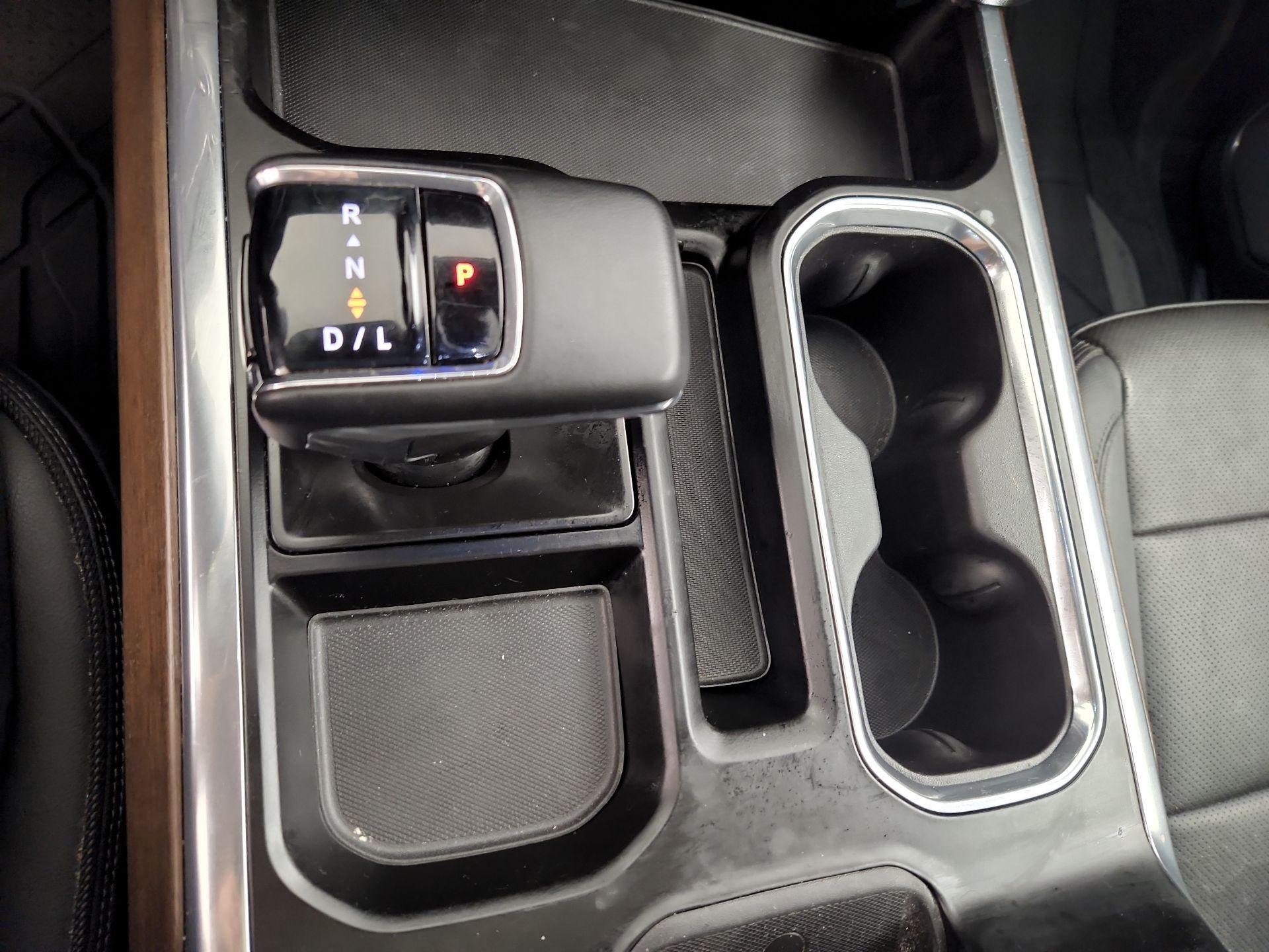 Thumbnail: 2023 Chevrolet Silverado 1500 - 17