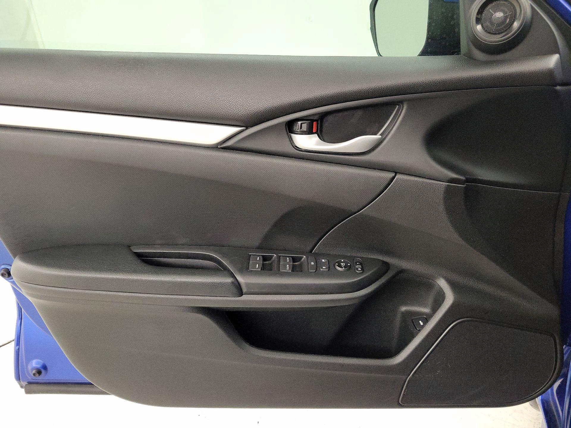 Thumbnail: 2019 Honda Civic - 12
