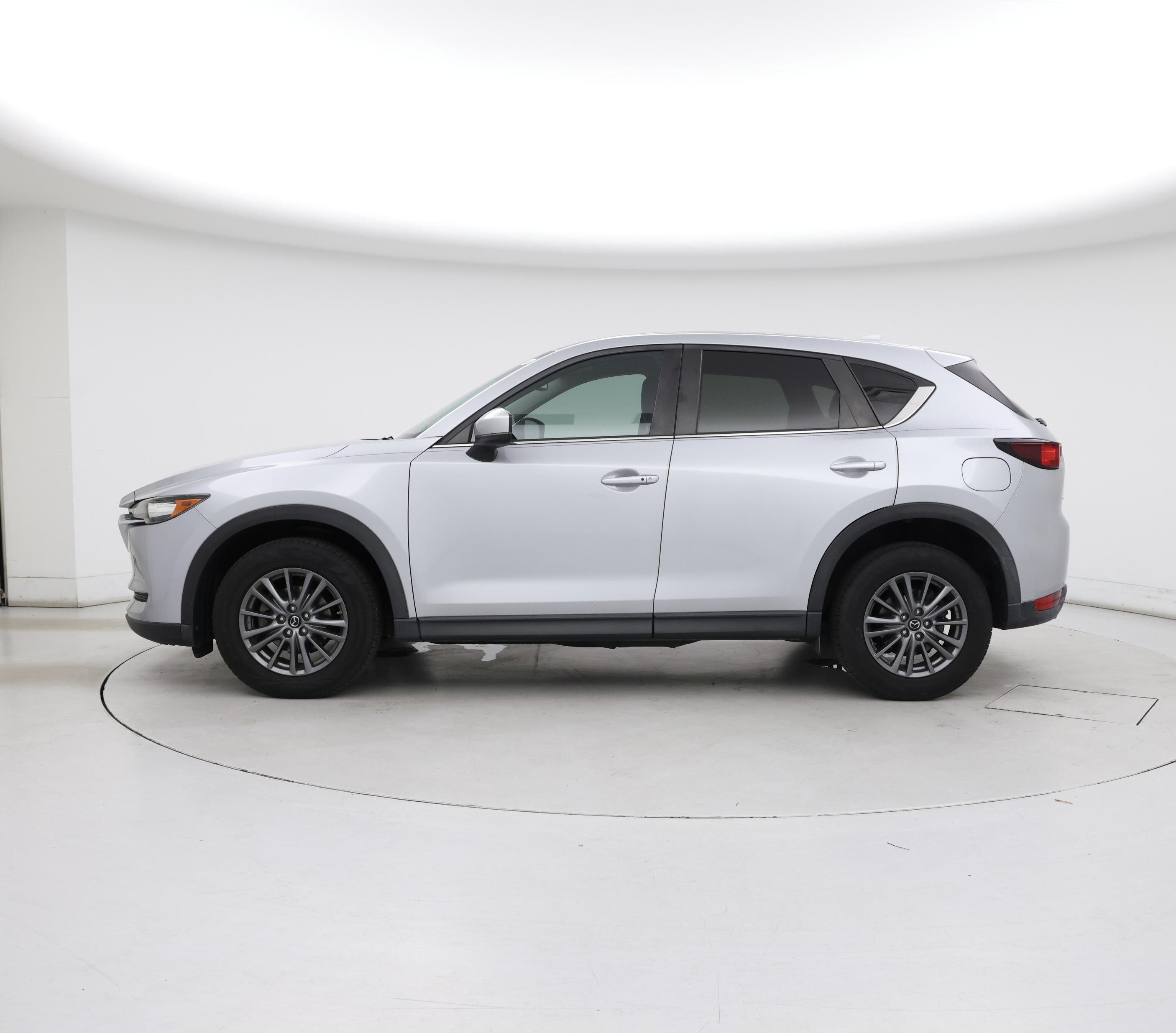 Thumbnail: 2017 Mazda CX-5 - 3