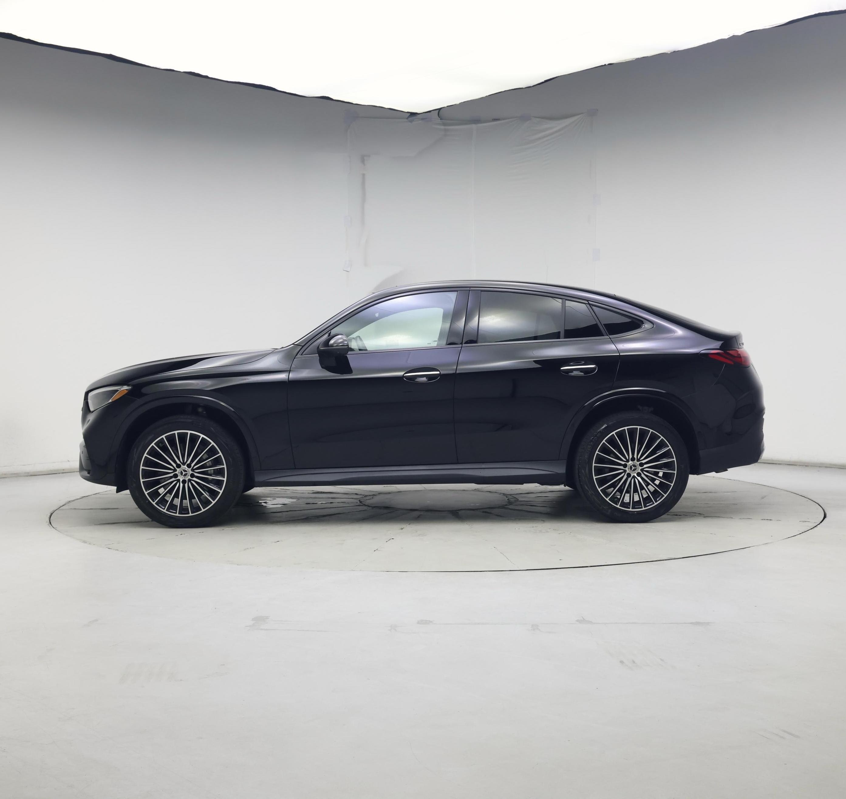 Thumbnail: 2024 Mercedes-Benz GLC - 3