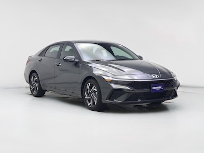 Gray 2025 Hyundai Elantra SEL Sport
