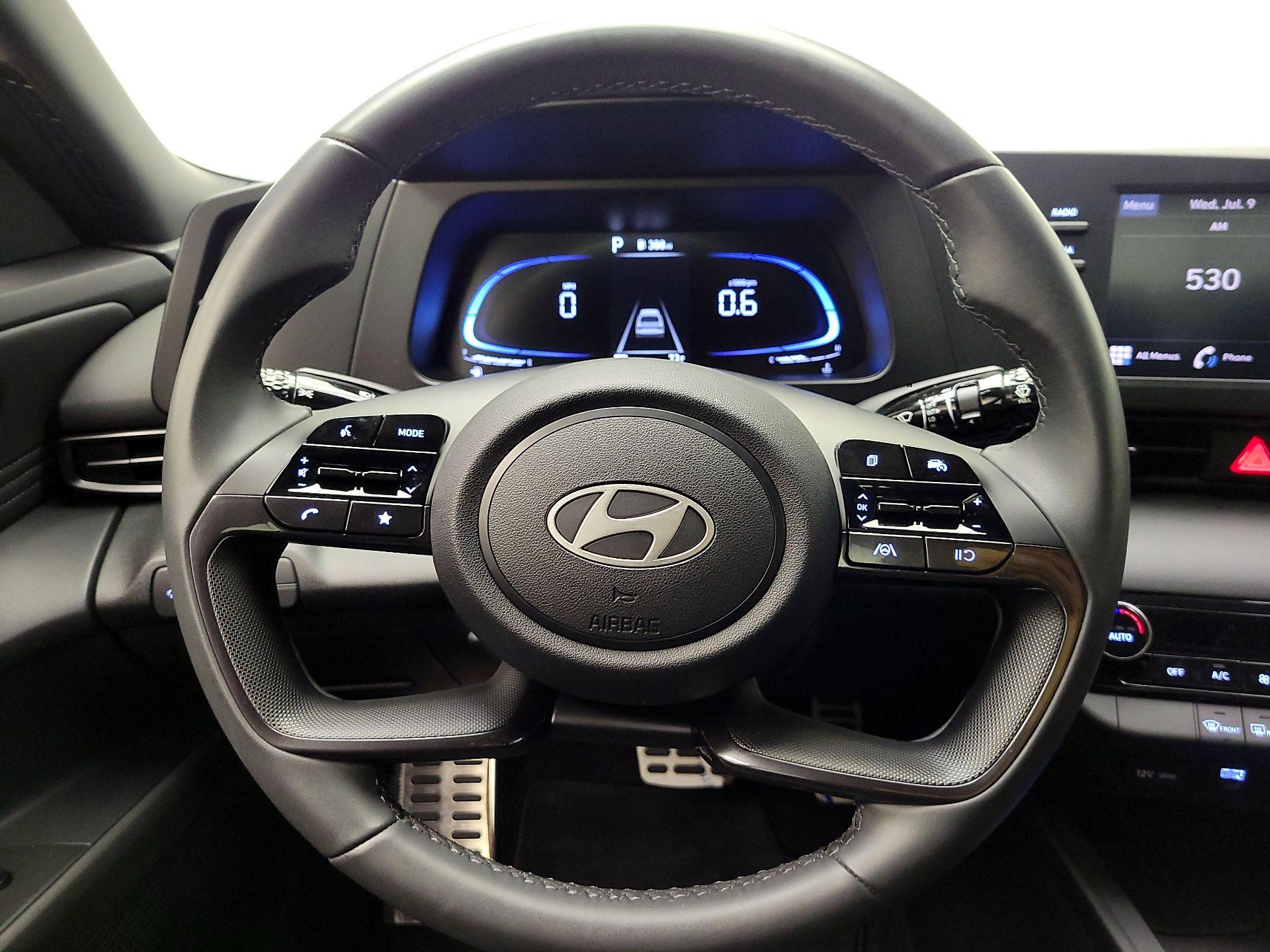 Thumbnail: 2025 Hyundai Elantra - 10