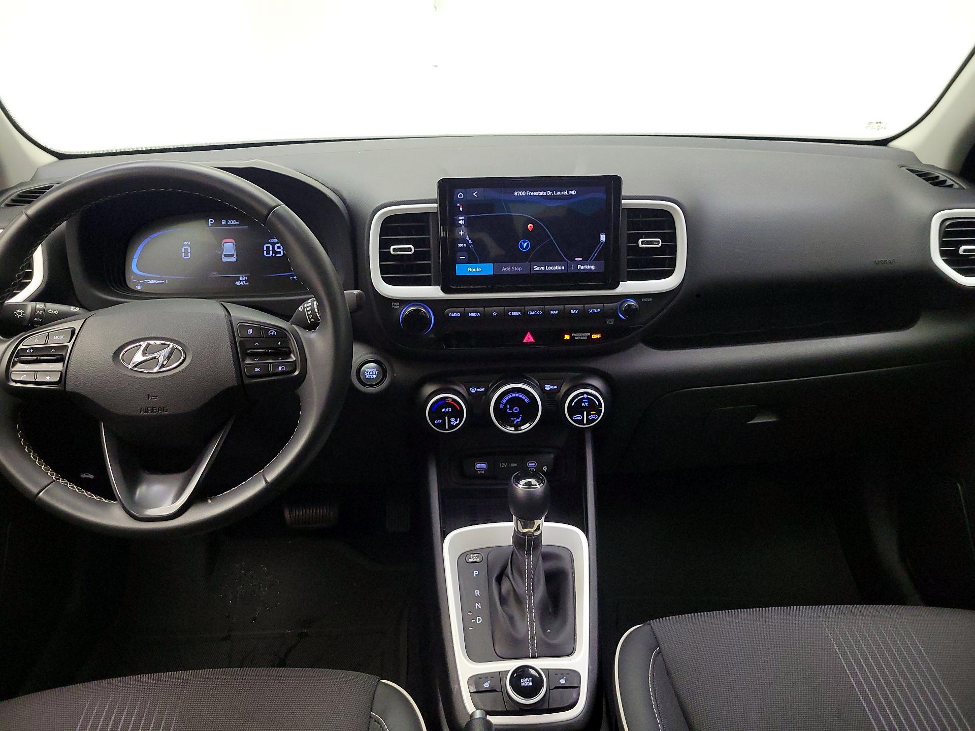Thumbnail: 2024 Hyundai Venue - 9