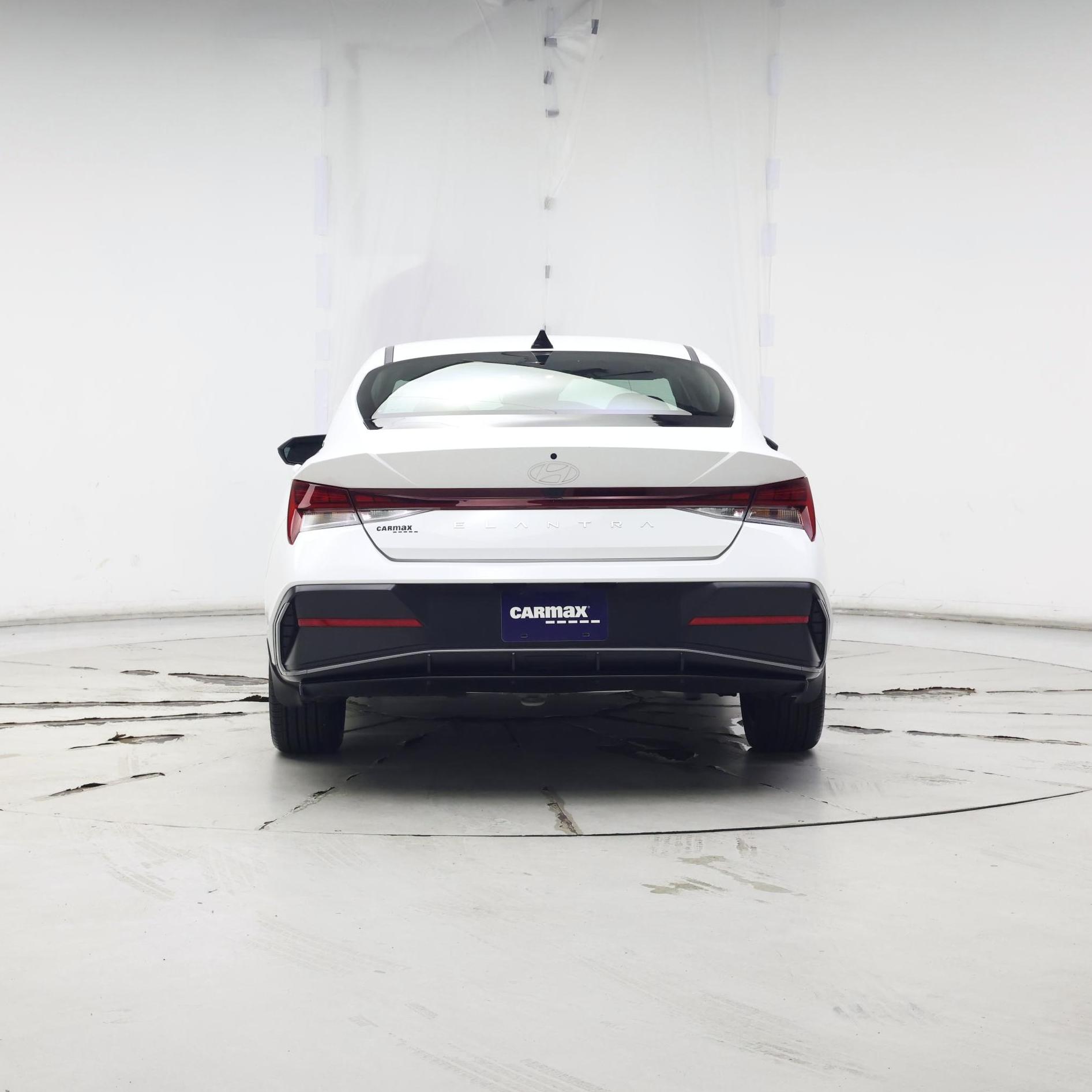 Thumbnail: 2024 Hyundai Elantra - 6