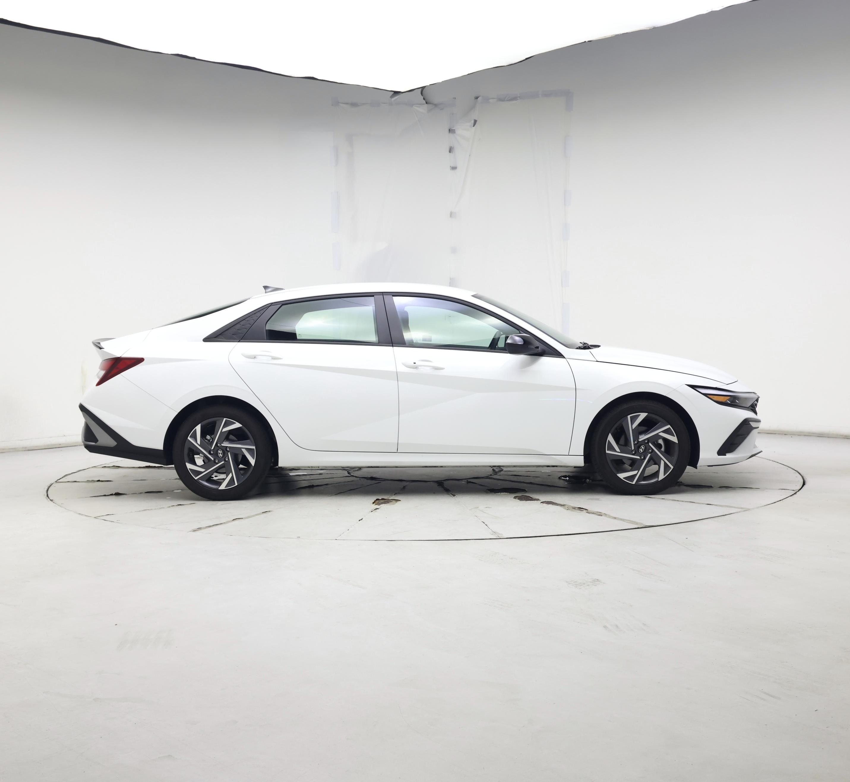 Thumbnail: 2025 Hyundai Elantra - 7