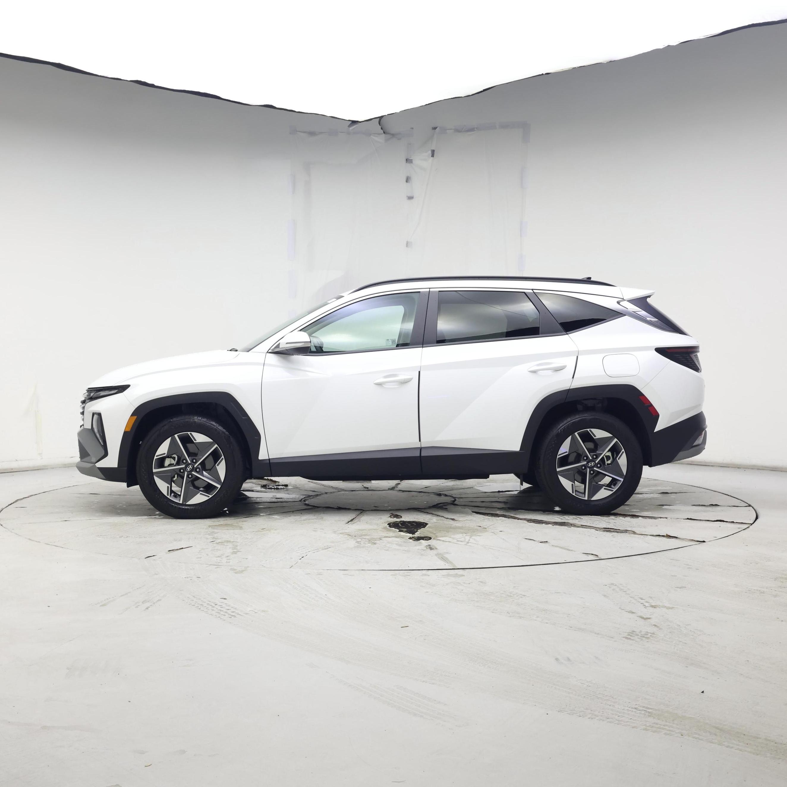 Thumbnail: 2025 Hyundai Tucson - 3