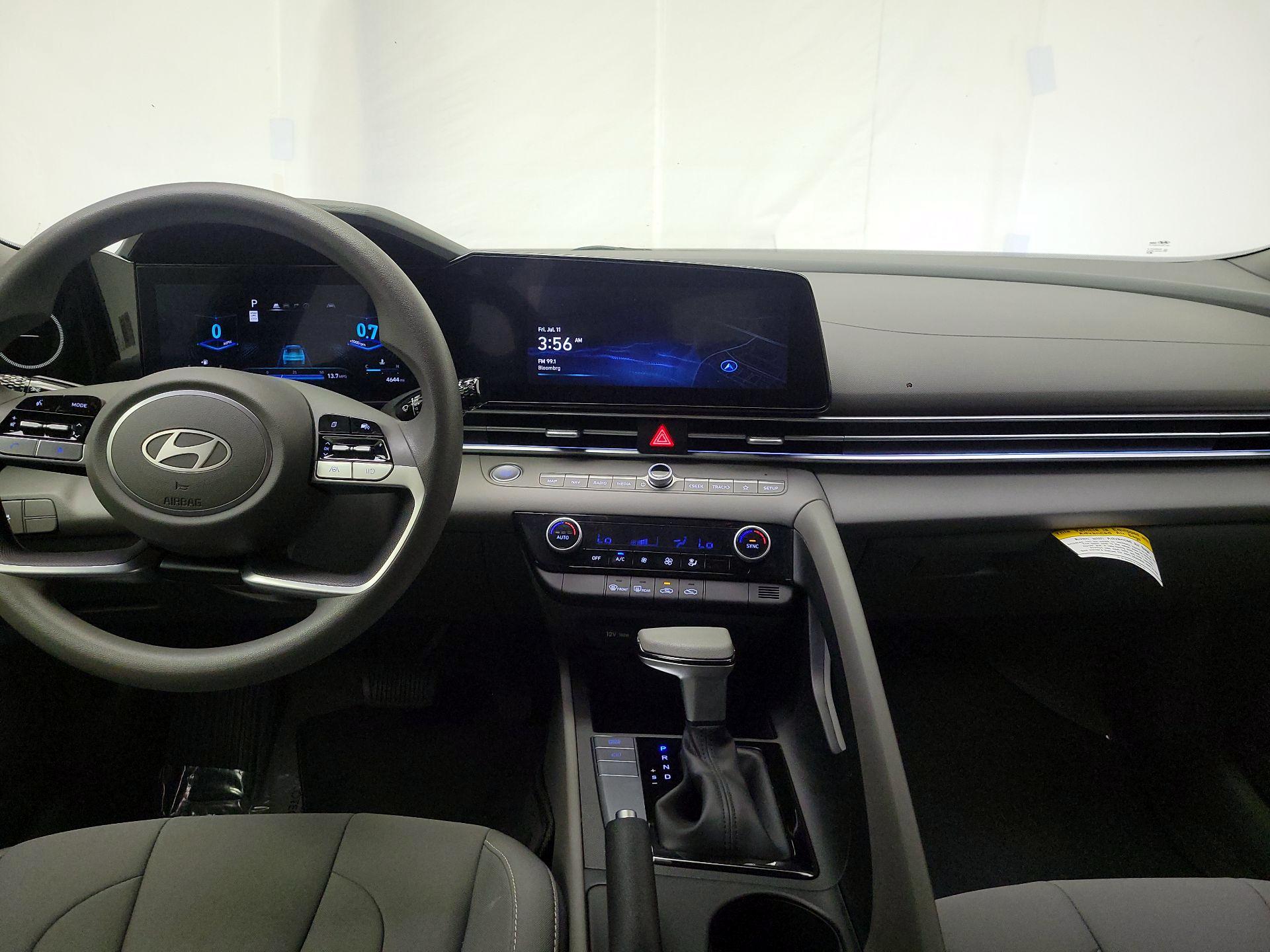 Thumbnail: 2024 Hyundai Elantra - 9