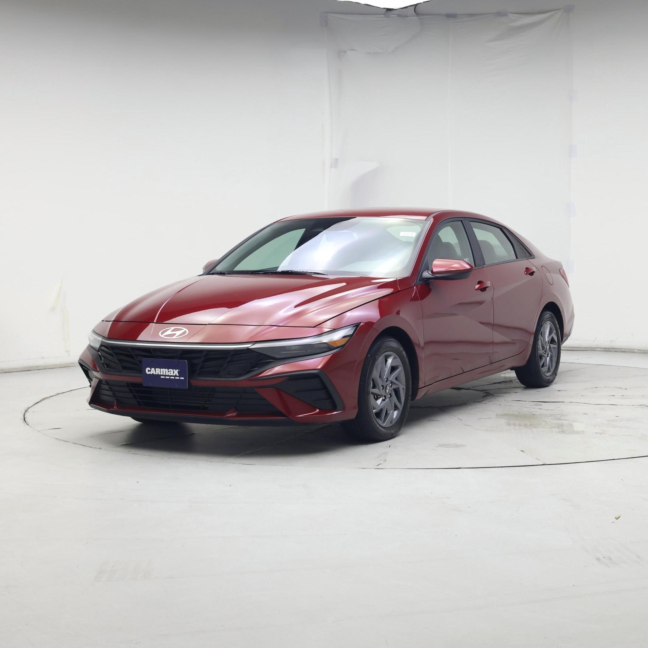 Thumbnail: 2024 Hyundai Elantra - 4