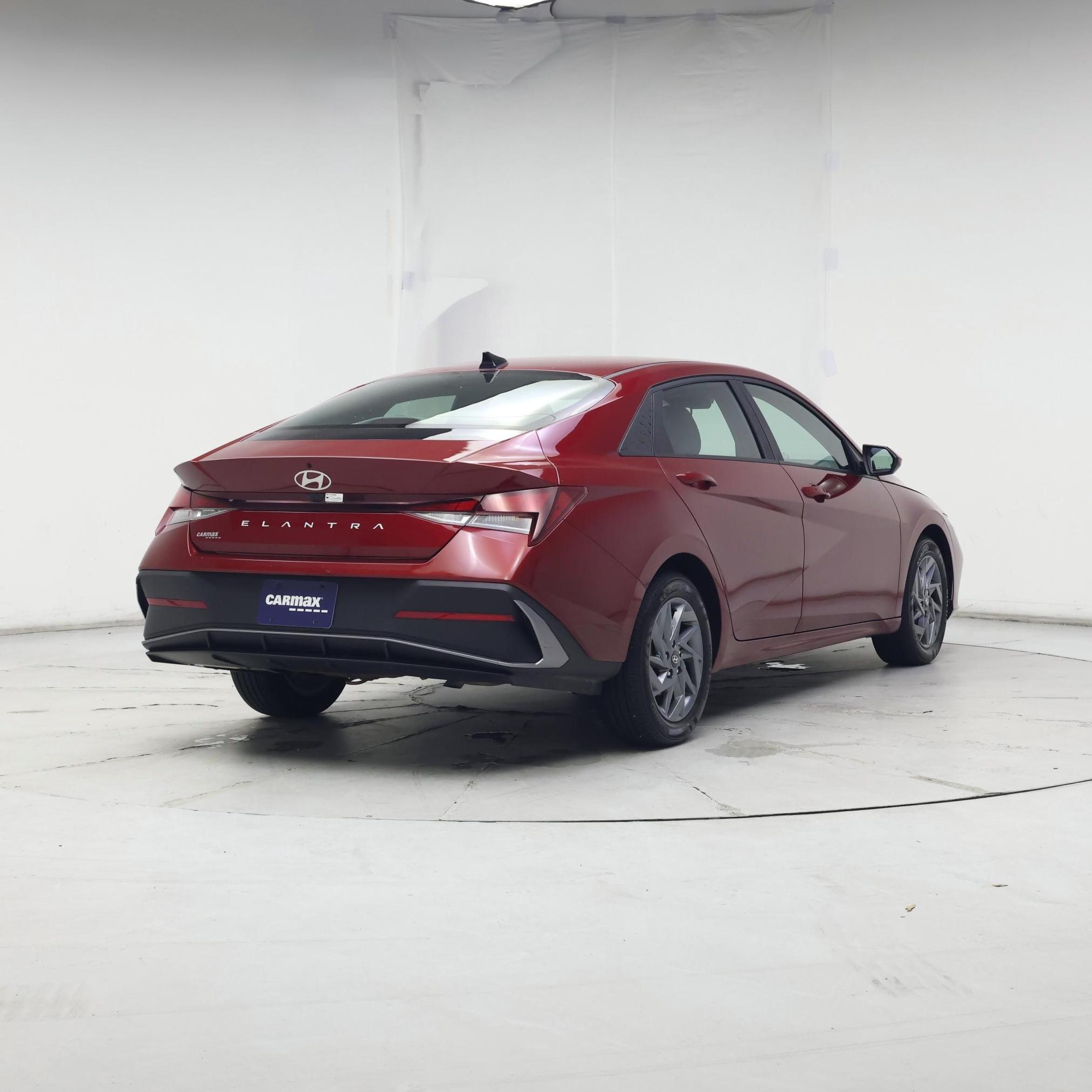 Thumbnail: 2024 Hyundai Elantra - 8