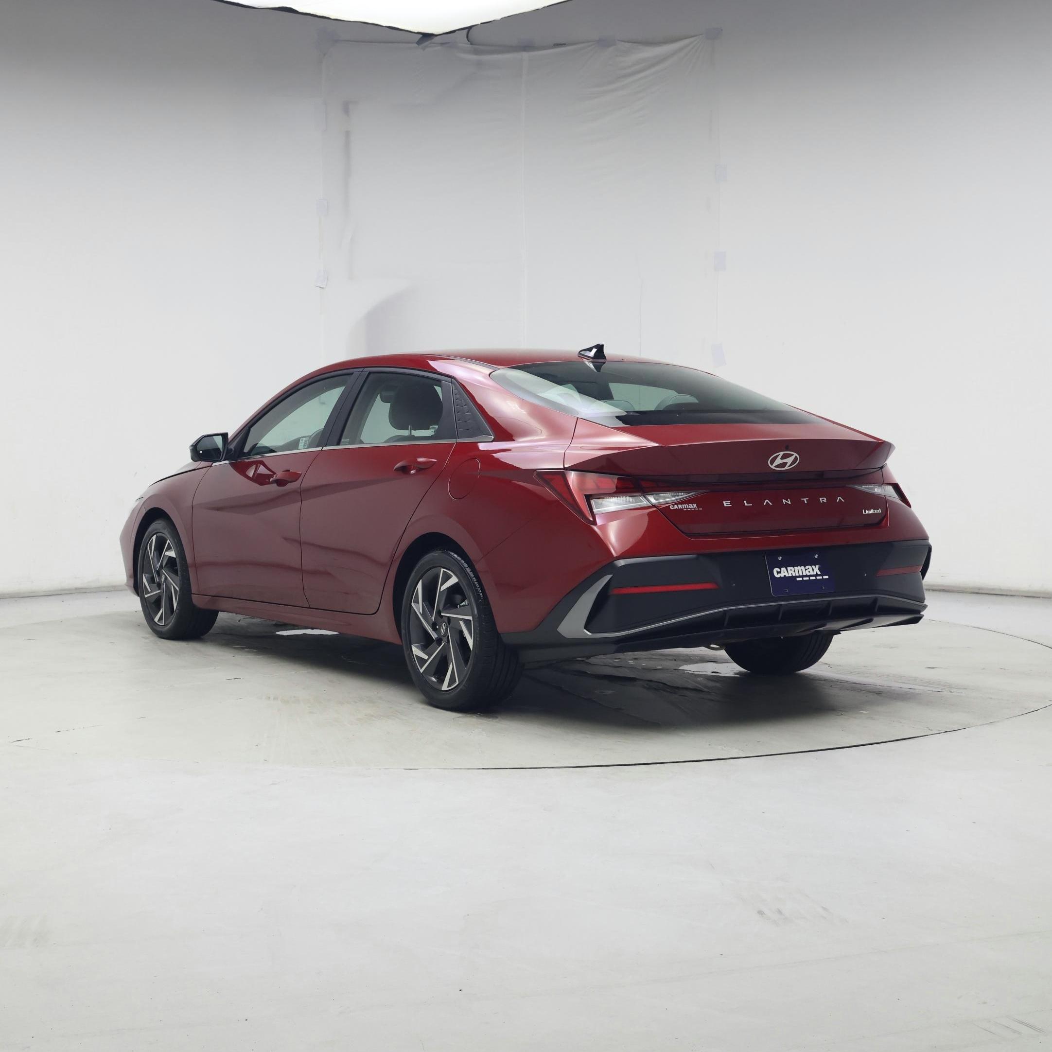 Thumbnail: 2024 Hyundai Elantra - 2