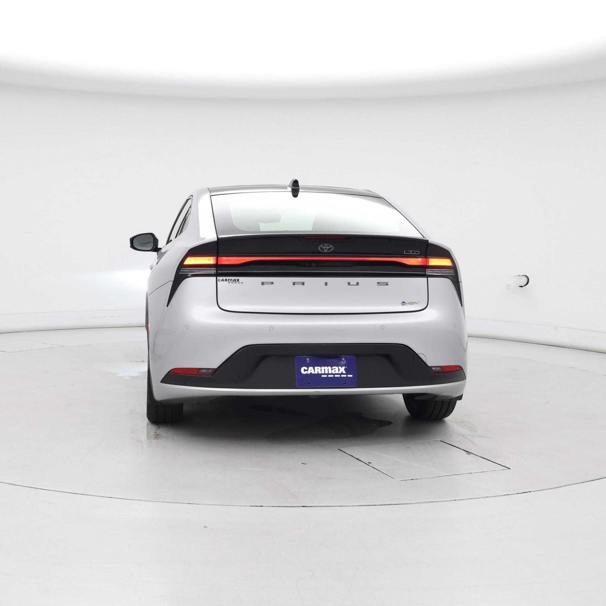Thumbnail: 2024 Toyota Prius - 6