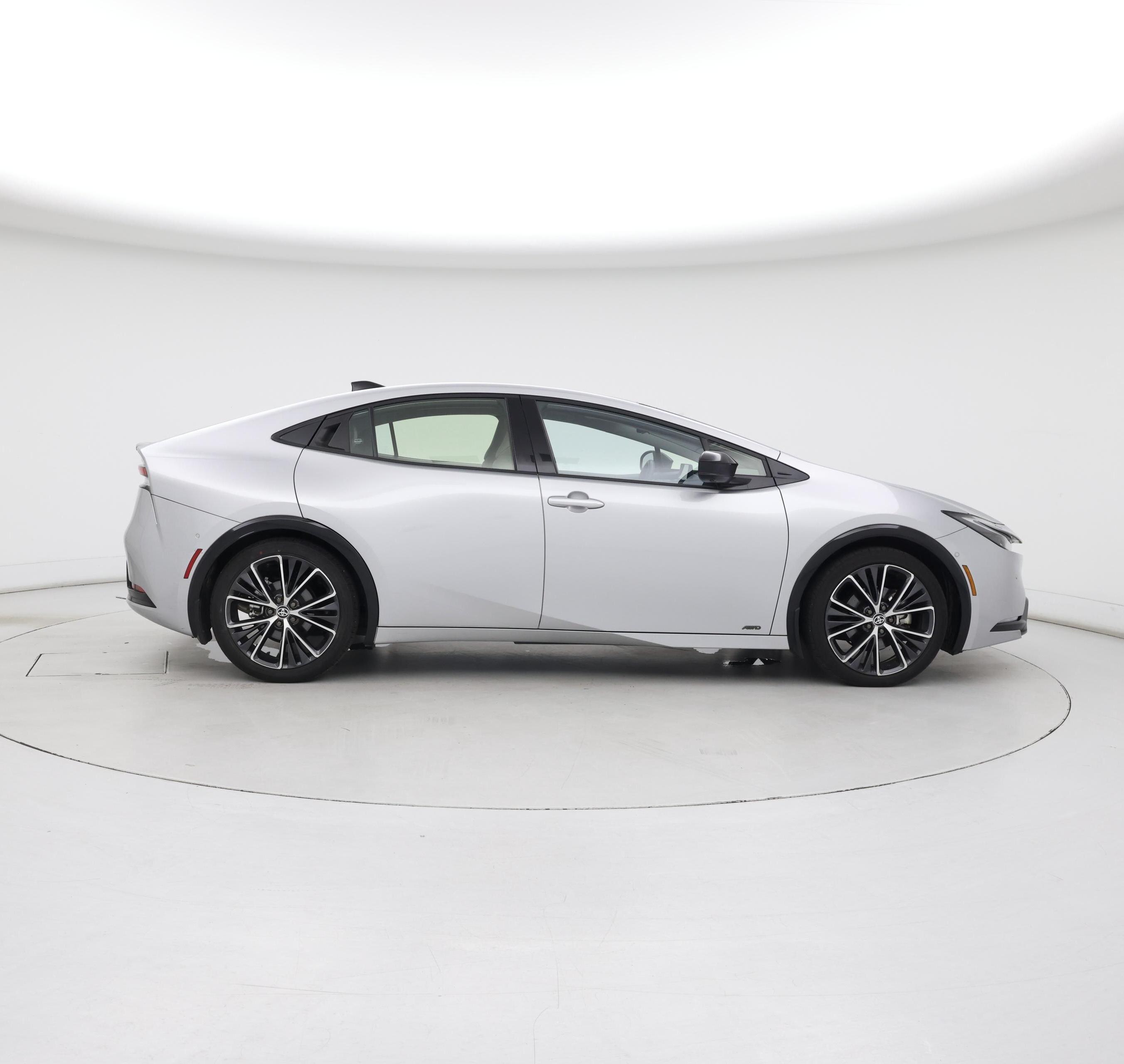 Thumbnail: 2024 Toyota Prius - 7