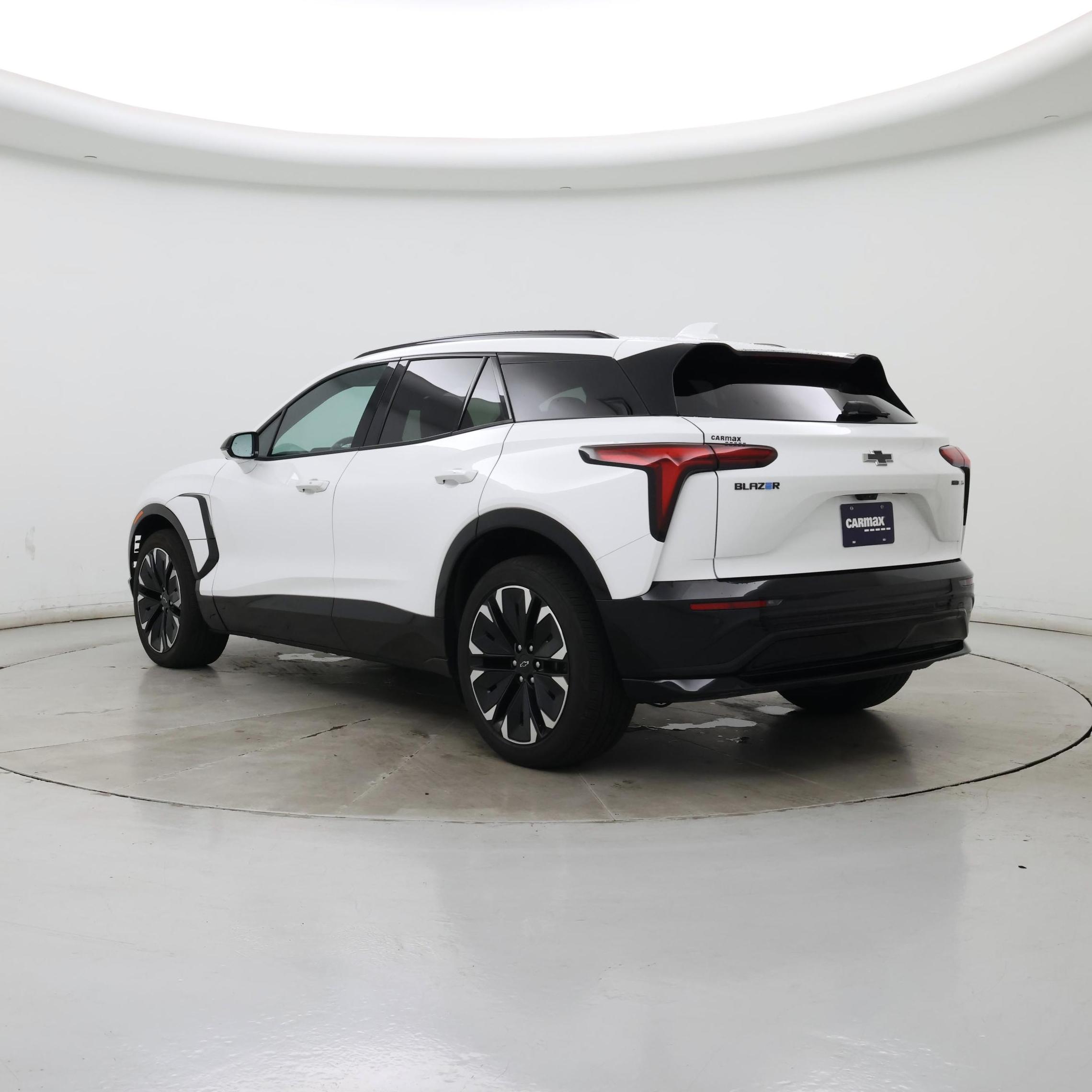 Thumbnail: 2024 Chevrolet Blazer EV - 2
