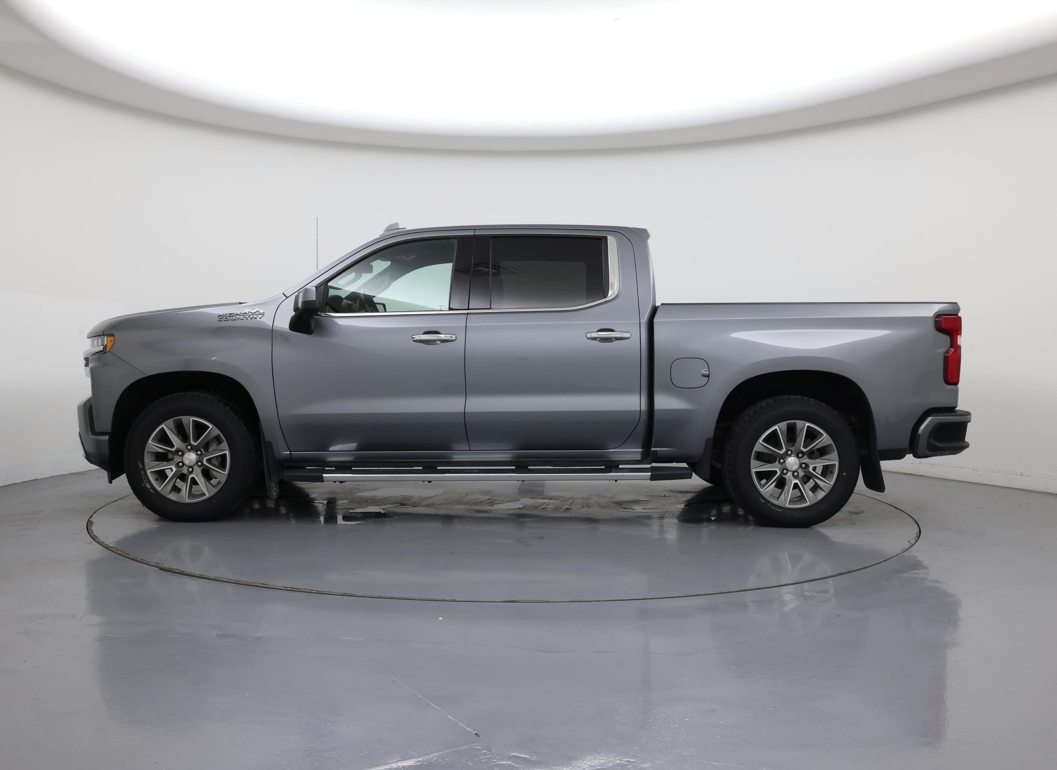Thumbnail: 2021 Chevrolet Silverado 1500 - 3