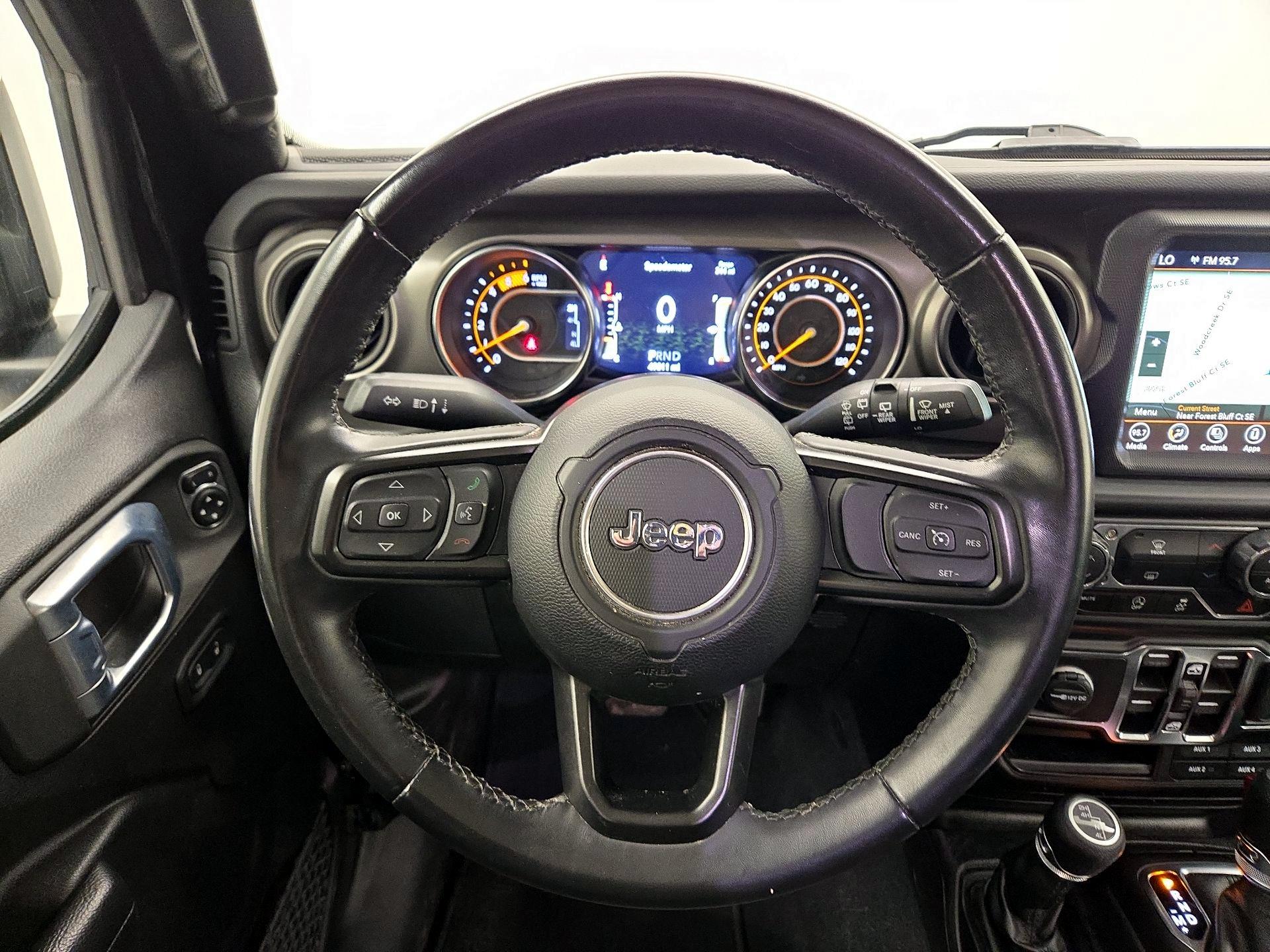 Thumbnail: 2022 Jeep Wrangler - 10
