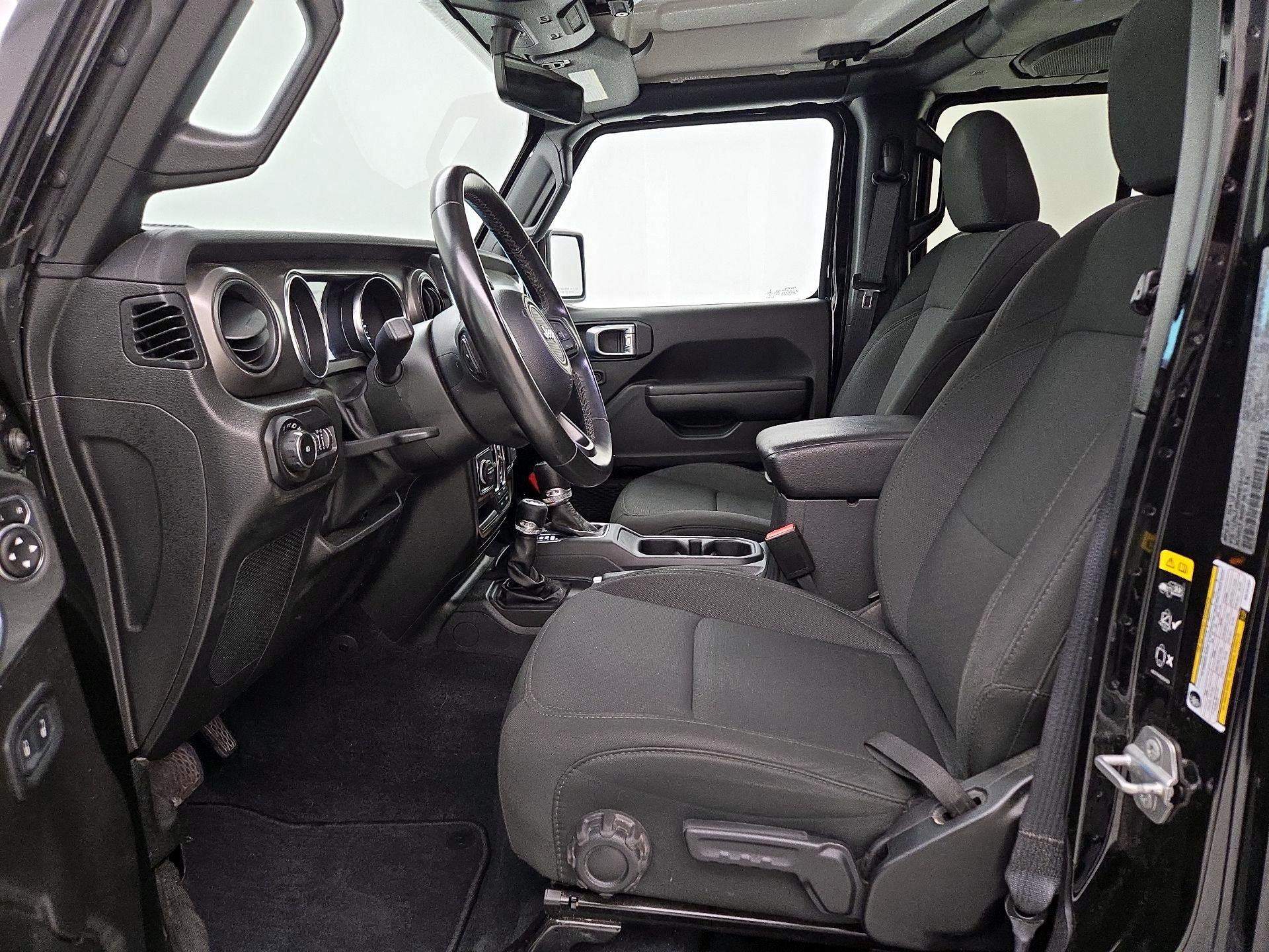 Thumbnail: 2022 Jeep Wrangler - 11